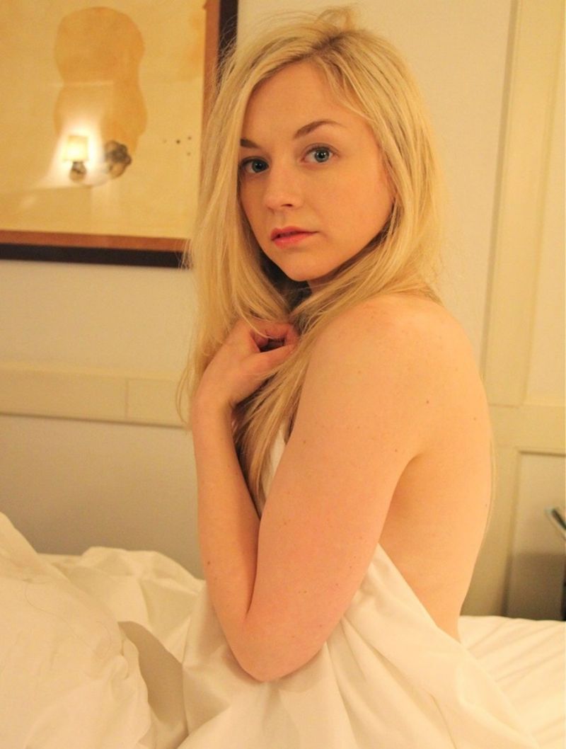 Emily Kinney Nude Collection (95 Sexy  Leaked Photos, Porn and Sex Scenes)