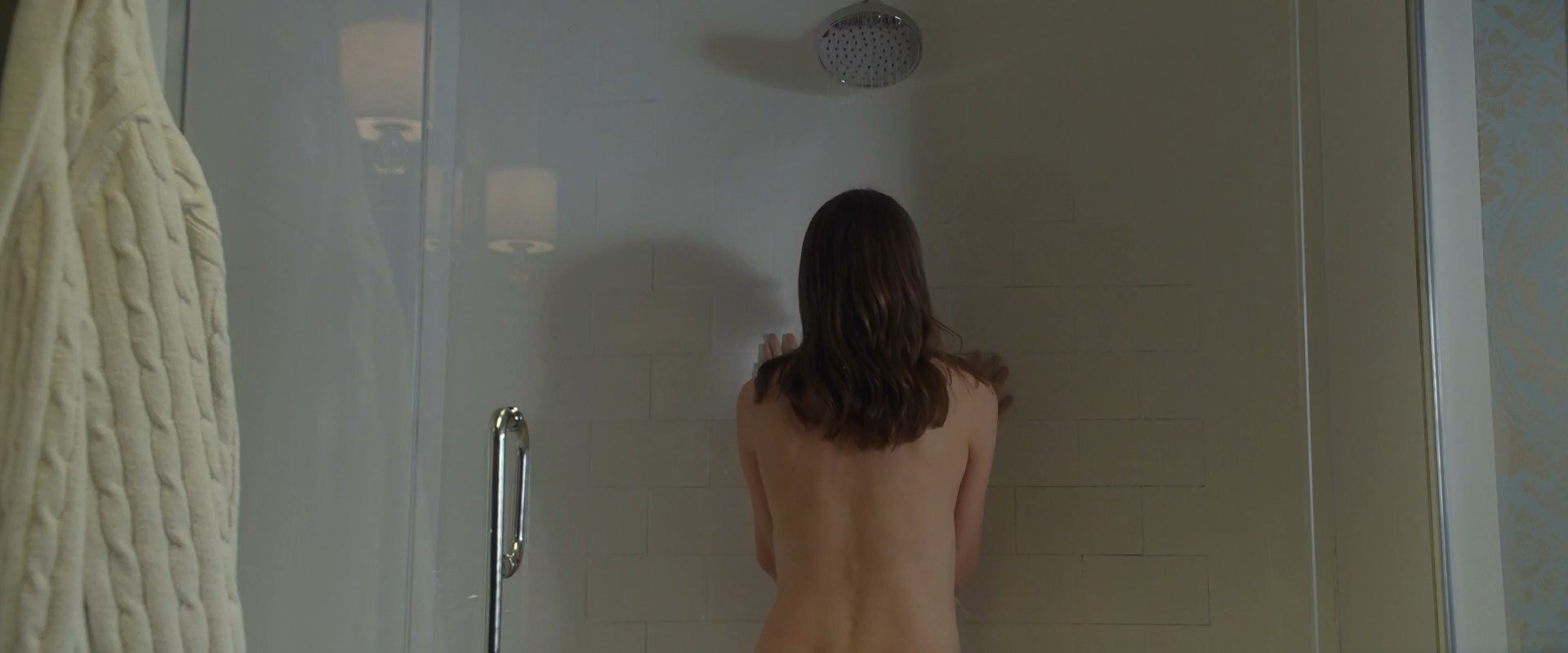 Emily Mortimer Nude - Phil (6 Pics + GIF  Video)