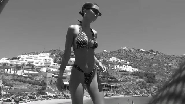 Emily Ratajkowski Sexy (9 Pics + GIF  Video)