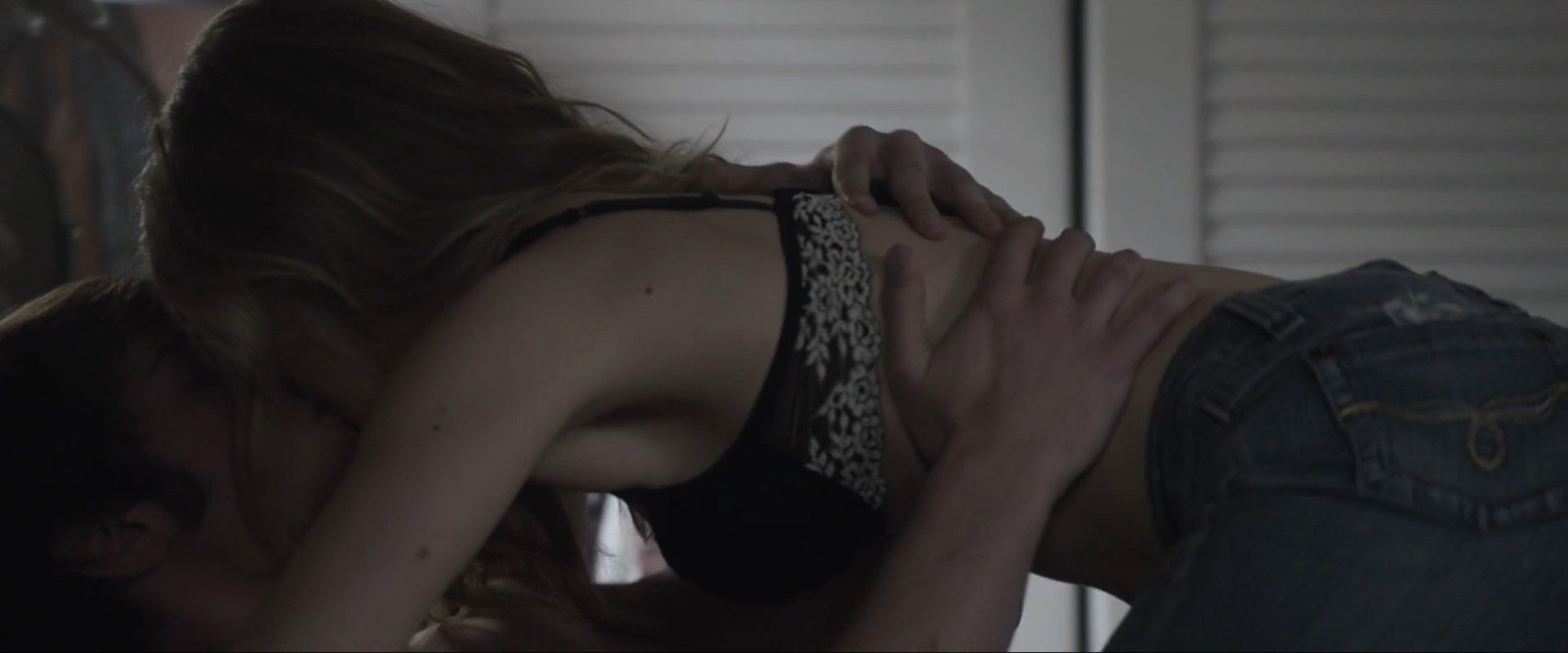 Erin Moriarty Sexy - Within (26 Pics + GIF  VIdeo)