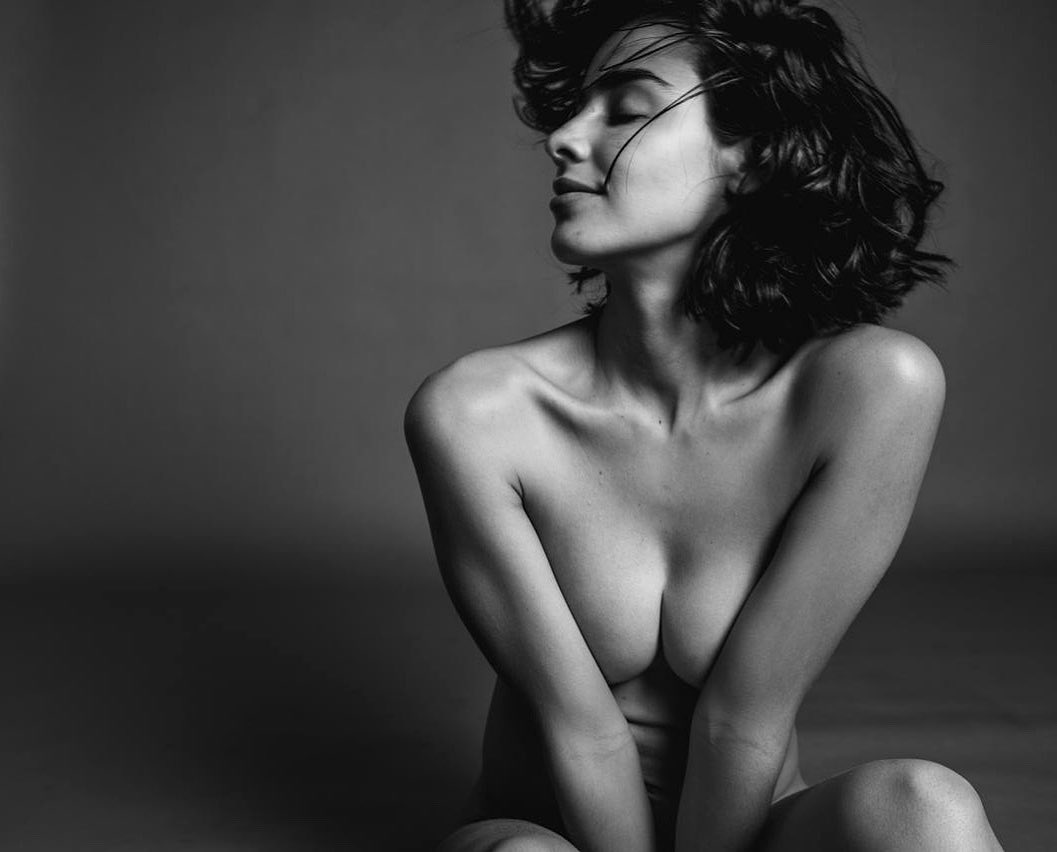 Esmeralda Pimentel Nude  Sexy Collection (25 Photos + Videos)