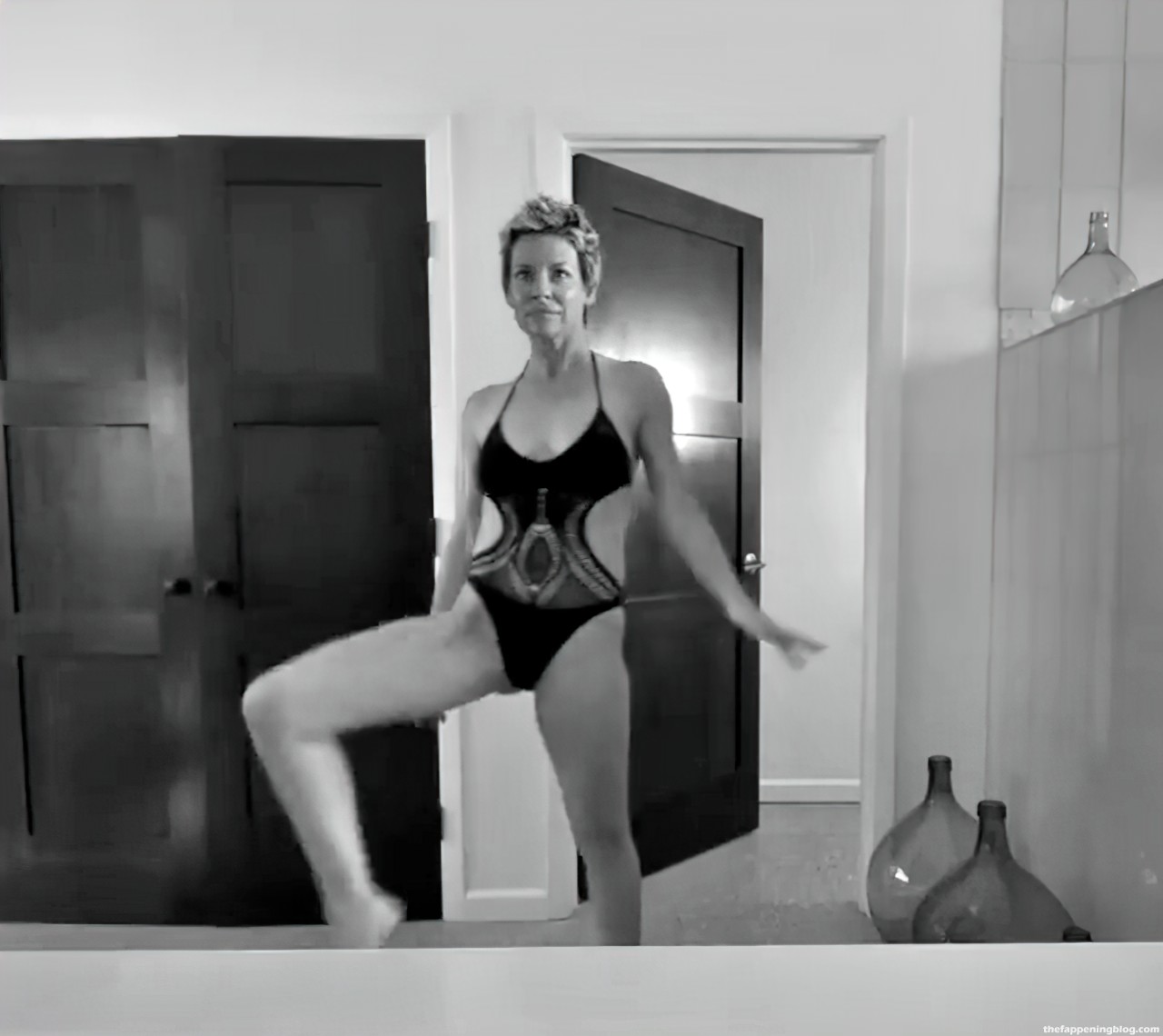 Evangeline Lilly Looks Sexy in a Swimsuit (25 Pics + GIF  Video)