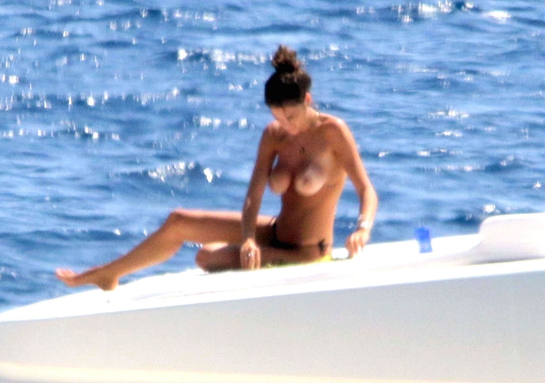 Francesca Sofia Novello Topless  Sexy (30 Photos)