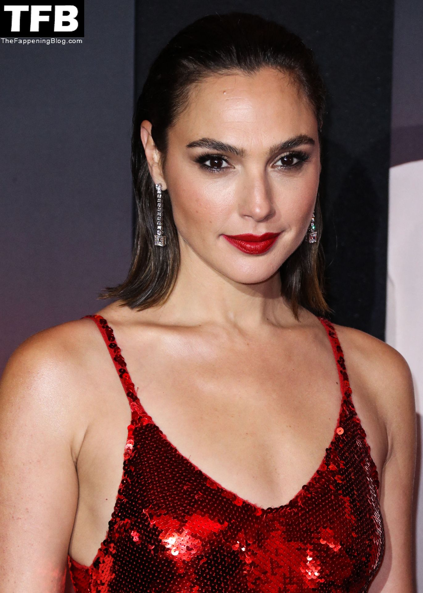 Gal Gadot Oozes Glamour in a Red Sequin Gown at the Red Notice Premiere in LA (168 Photos)