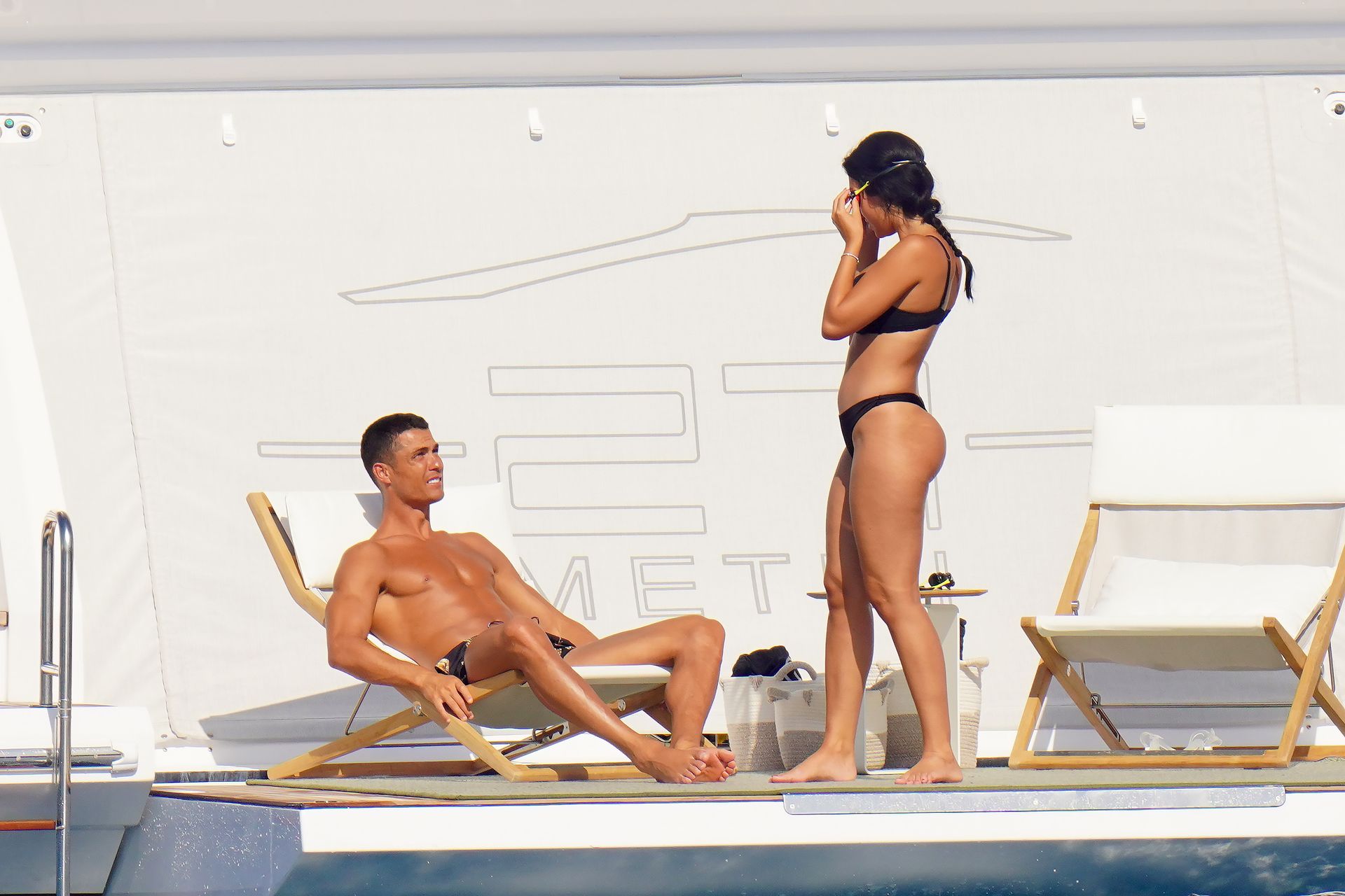Georgina Rodriguez Shows Off Her Sexy Body on a Yacht (70 Photos)