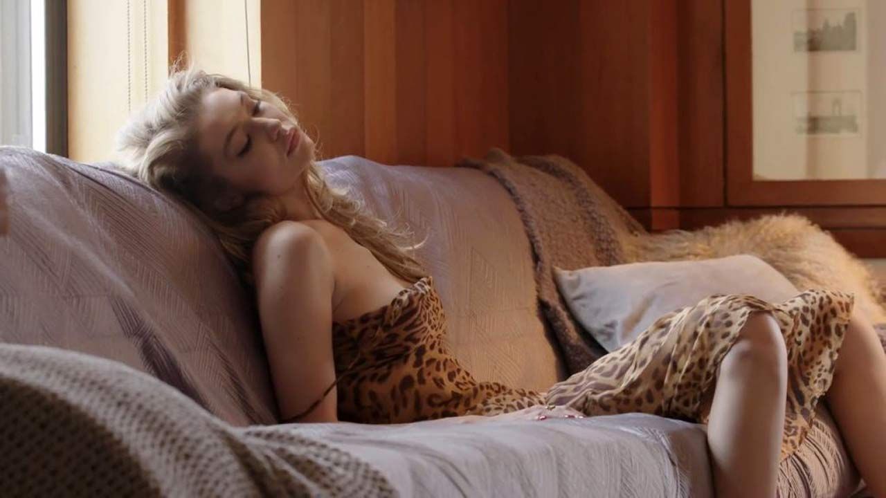 Gigi Hadid Nude  Sexy - 2021 ULTIMATE COLLECTION (124 Photos + Videos)