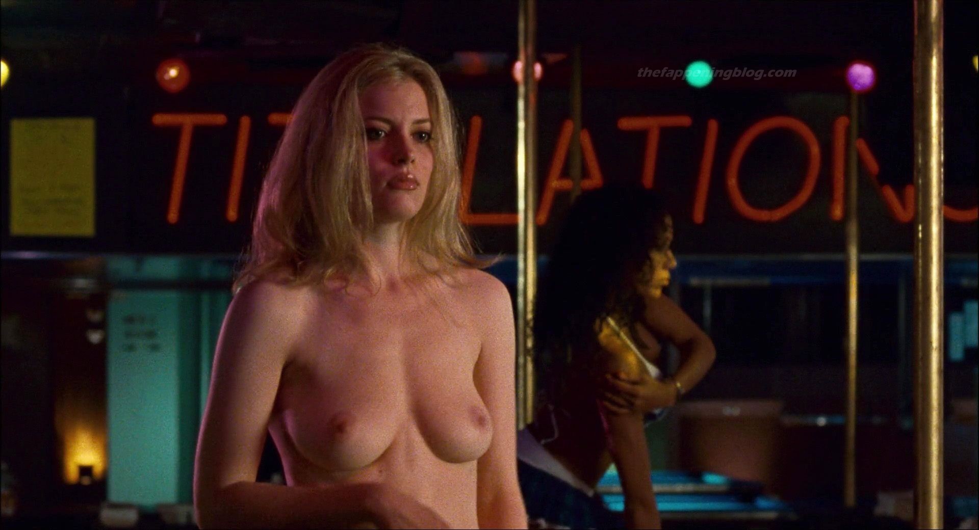 Gillian Jacobs Nude  Sexy (15 Photos)