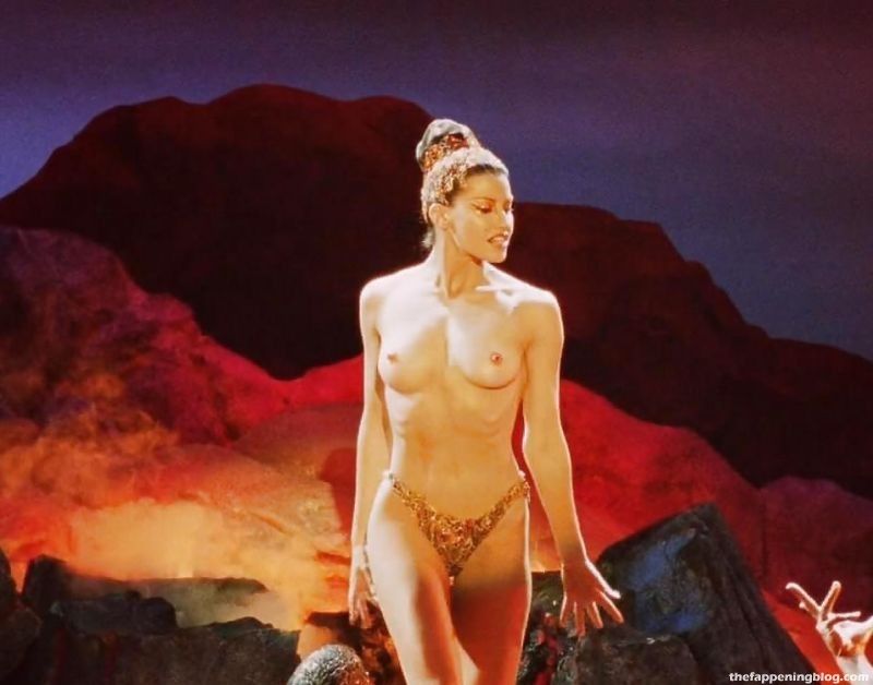 Gina Gershon Nude  Sexy Collection (68 Photos)