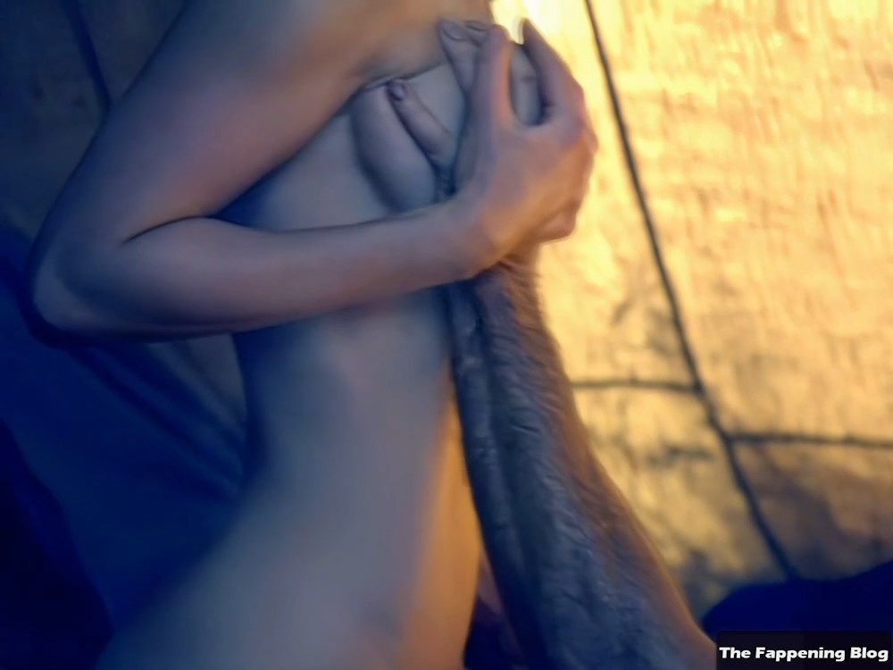 Gwendoline Taylor Nude - Spartacus (20 Pics + Hot Scene Compilation)