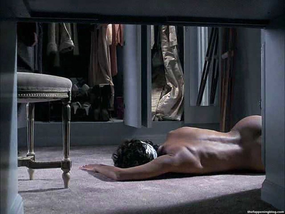 Halle Berry Nude  Sexy (157 Photos + Sex Scenes Video Compilation)