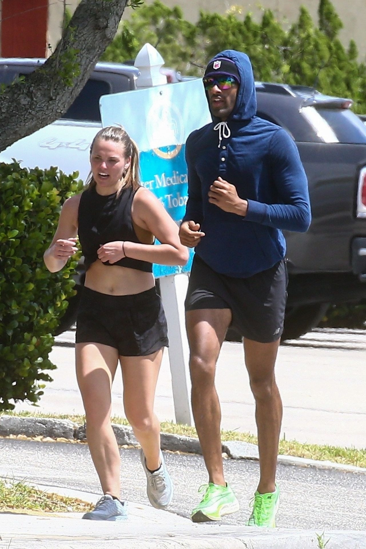 Hannah Brown Goes Jogging with her Trainer During Self-Quarantine in Florida (43 Photos)