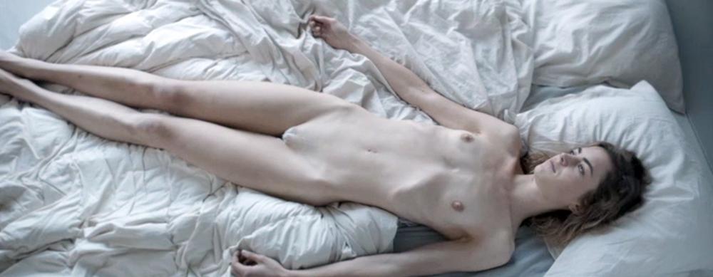 Hannah Hoekstra Nude  Sexy Collection (38 Photos)