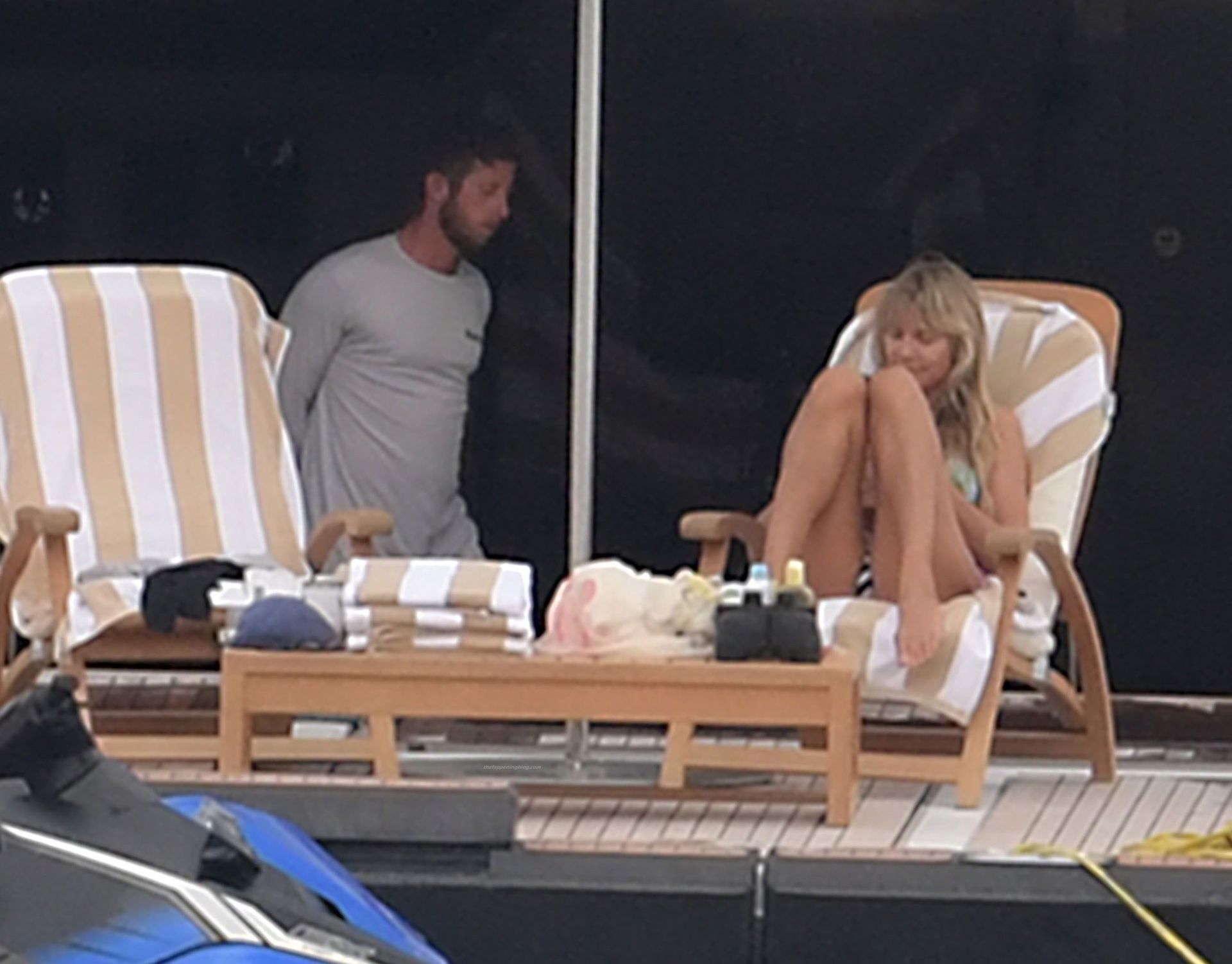 Heidi Klum  Tom Kaulitz Show Some PDA Out on Their Family Holiday in Capri (39 Photos)
