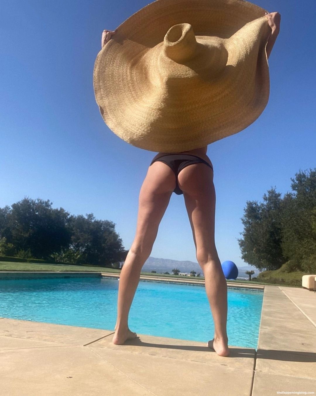 Heidi Klum Nude  Sexy (23 Photos)