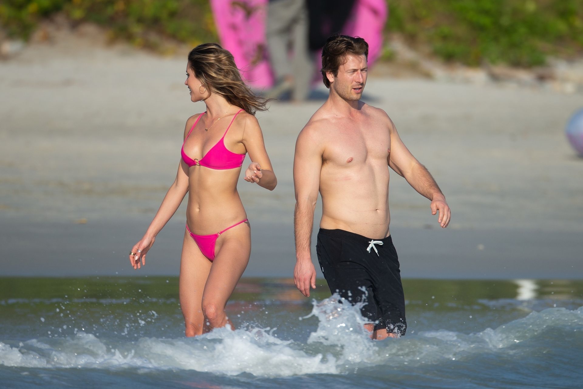 Glen Powell Packs on the PDA with Gigi Paris in Mexico (26 Photos)