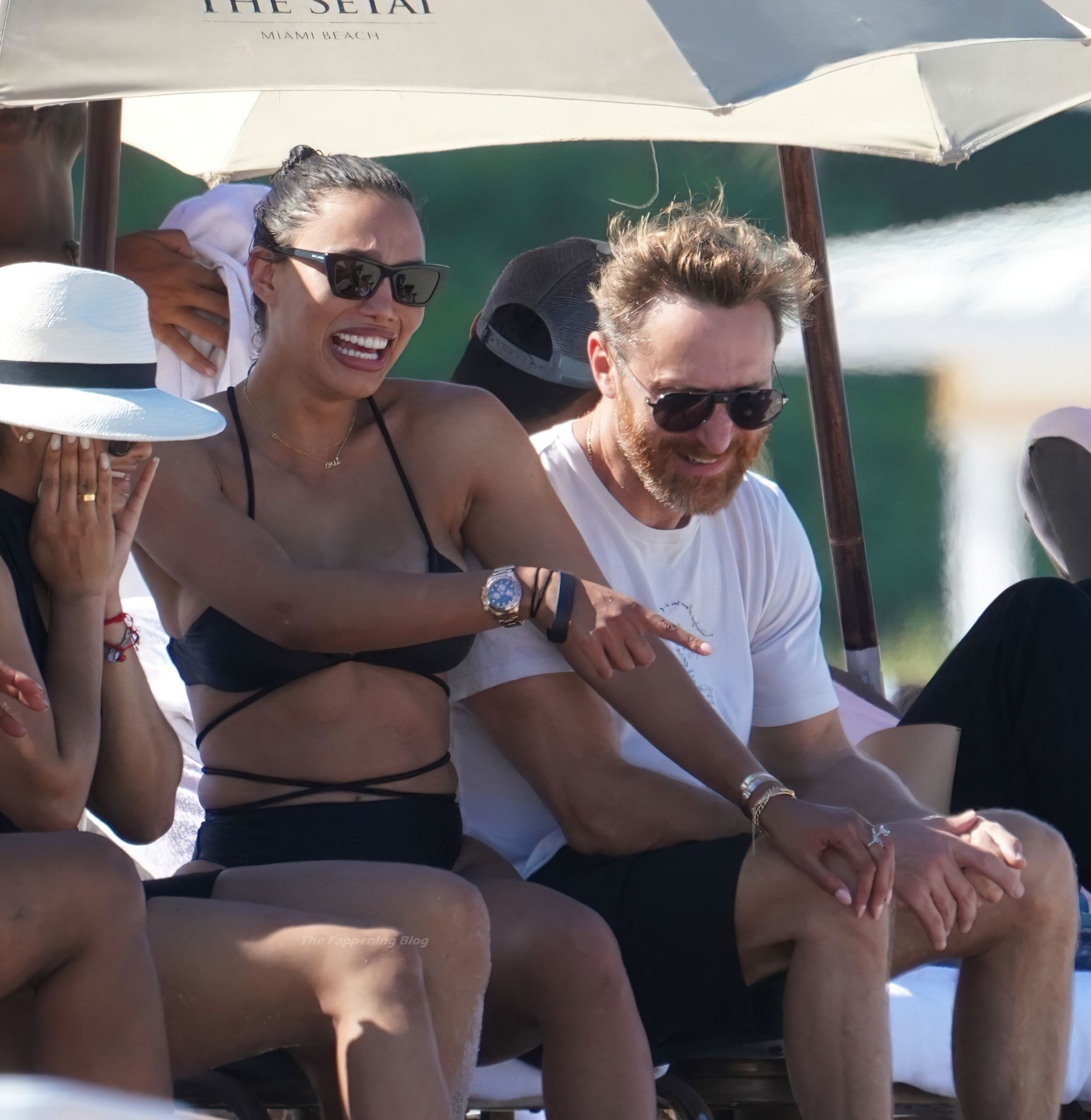 DJ David Guetta  Jessica Ledon are Seen at The Beach in Miami (19 Photos)