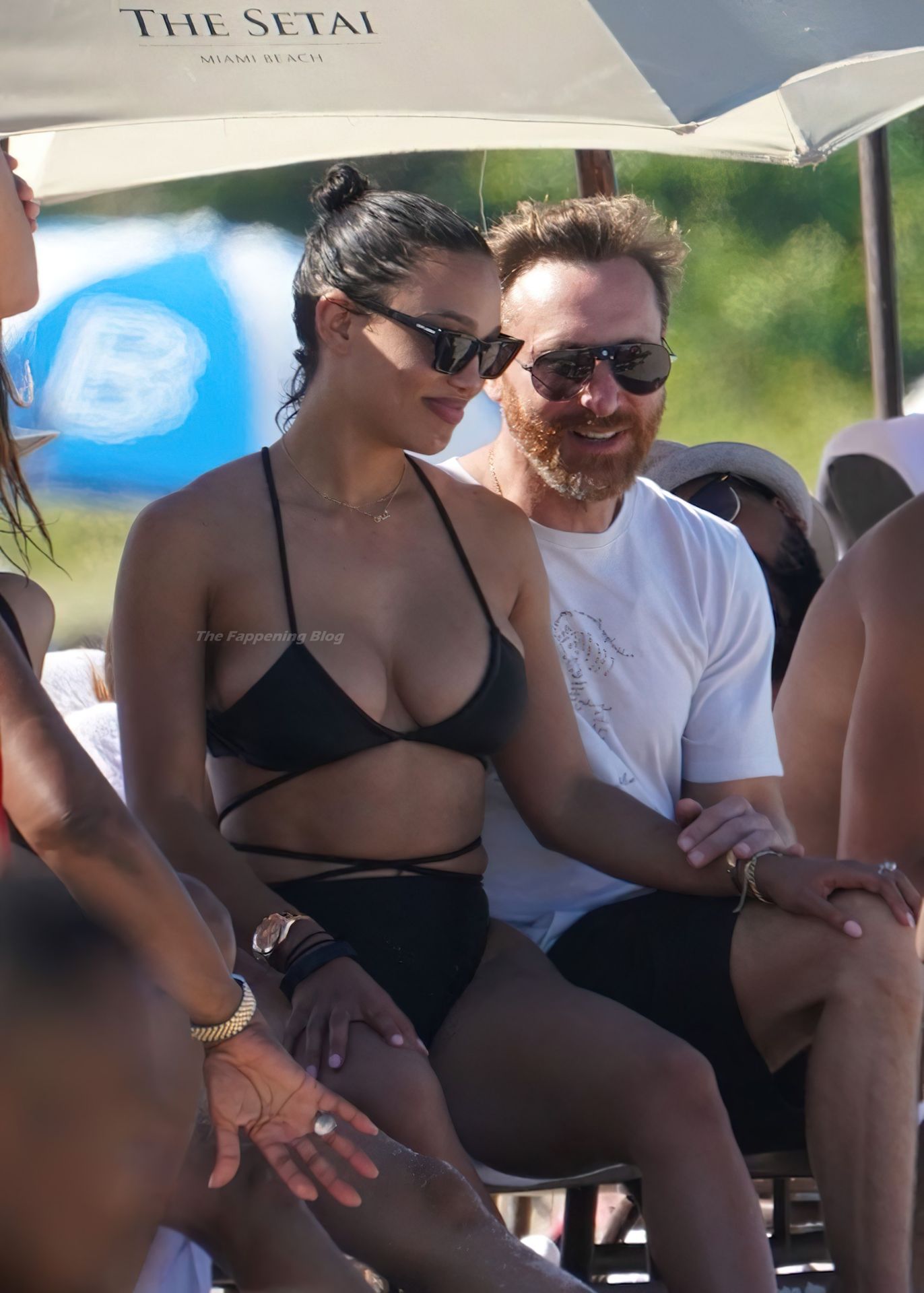 DJ David Guetta  Jessica Ledon are Seen at The Beach in Miami (19 Photos)