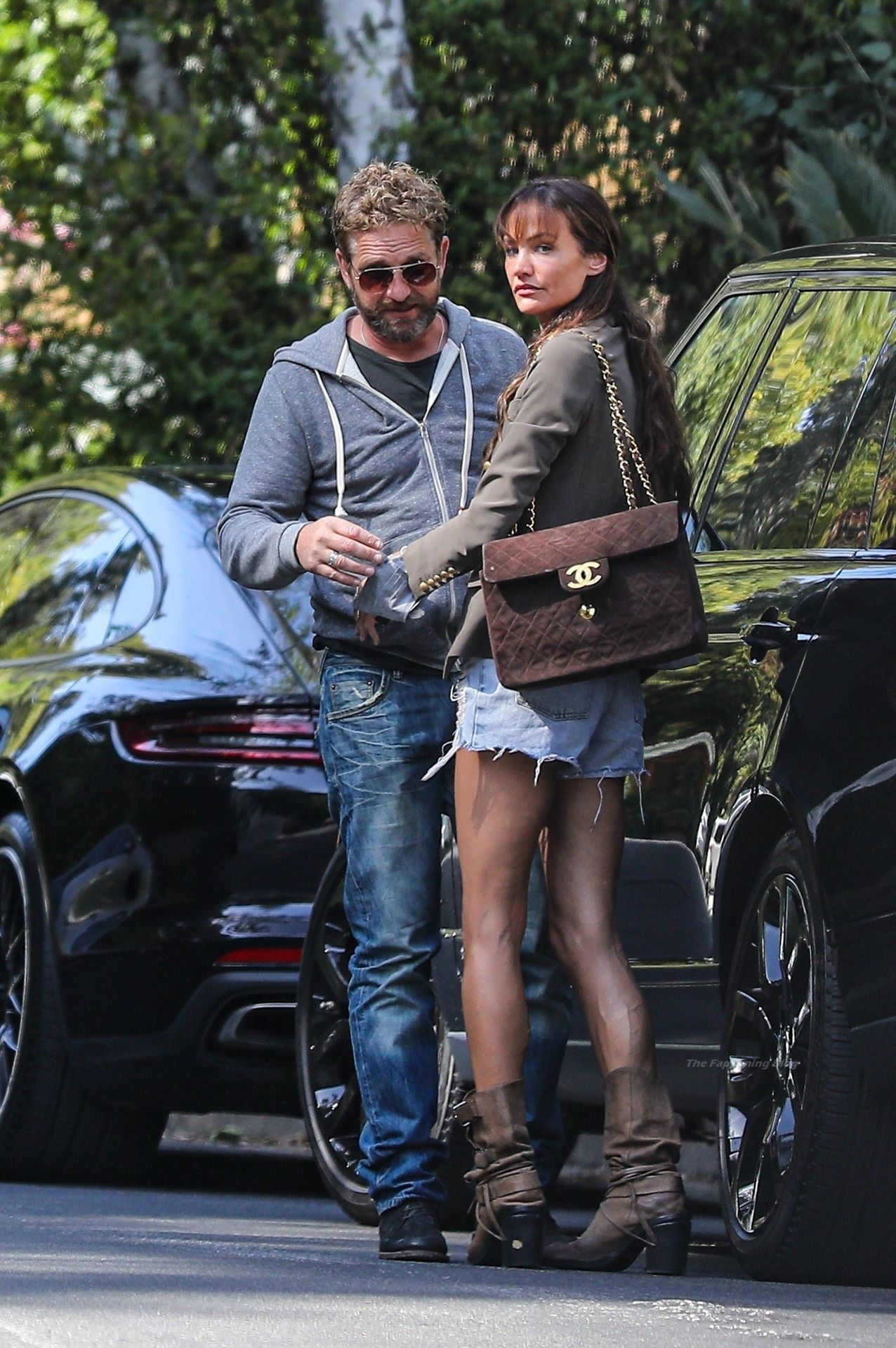 Gerard Butler Has Steamy PDA Session with Morgan Brown in Hollywood (68 Photos)