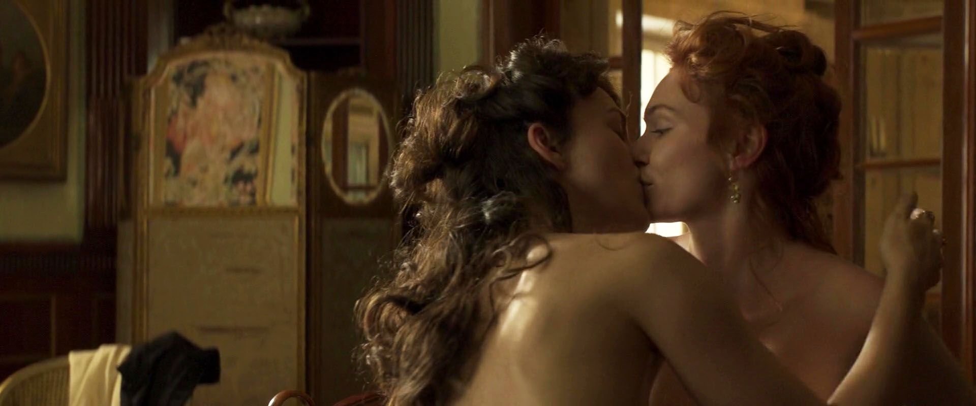 Keira Knightley, Eleanor Tomlinson Nude - Colette (8 Pics + GIFs & Video)
