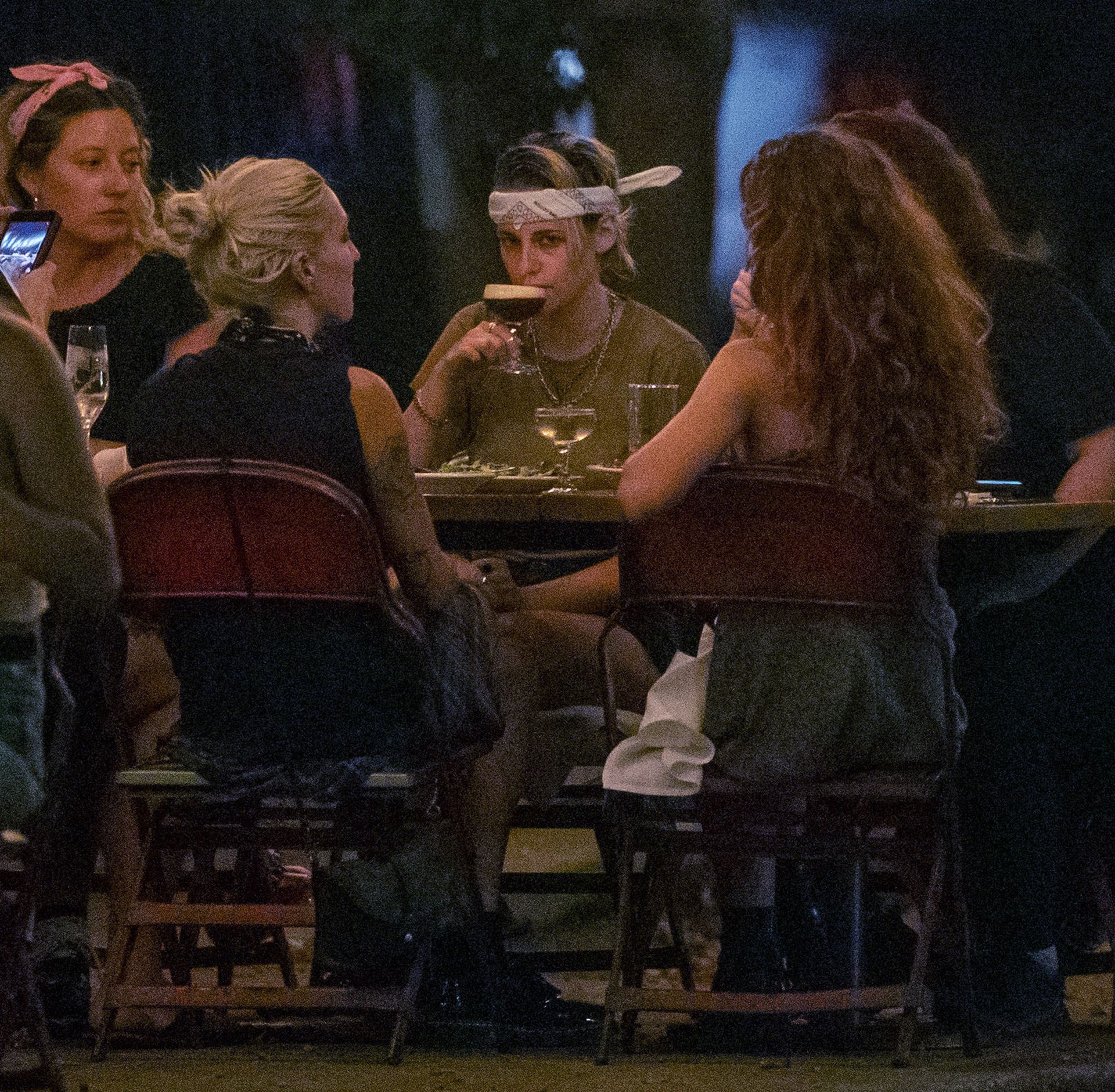 Kristen Stewart & Dylan Meyer Enjoy a Night Out With Friends in LA (50 Photos)