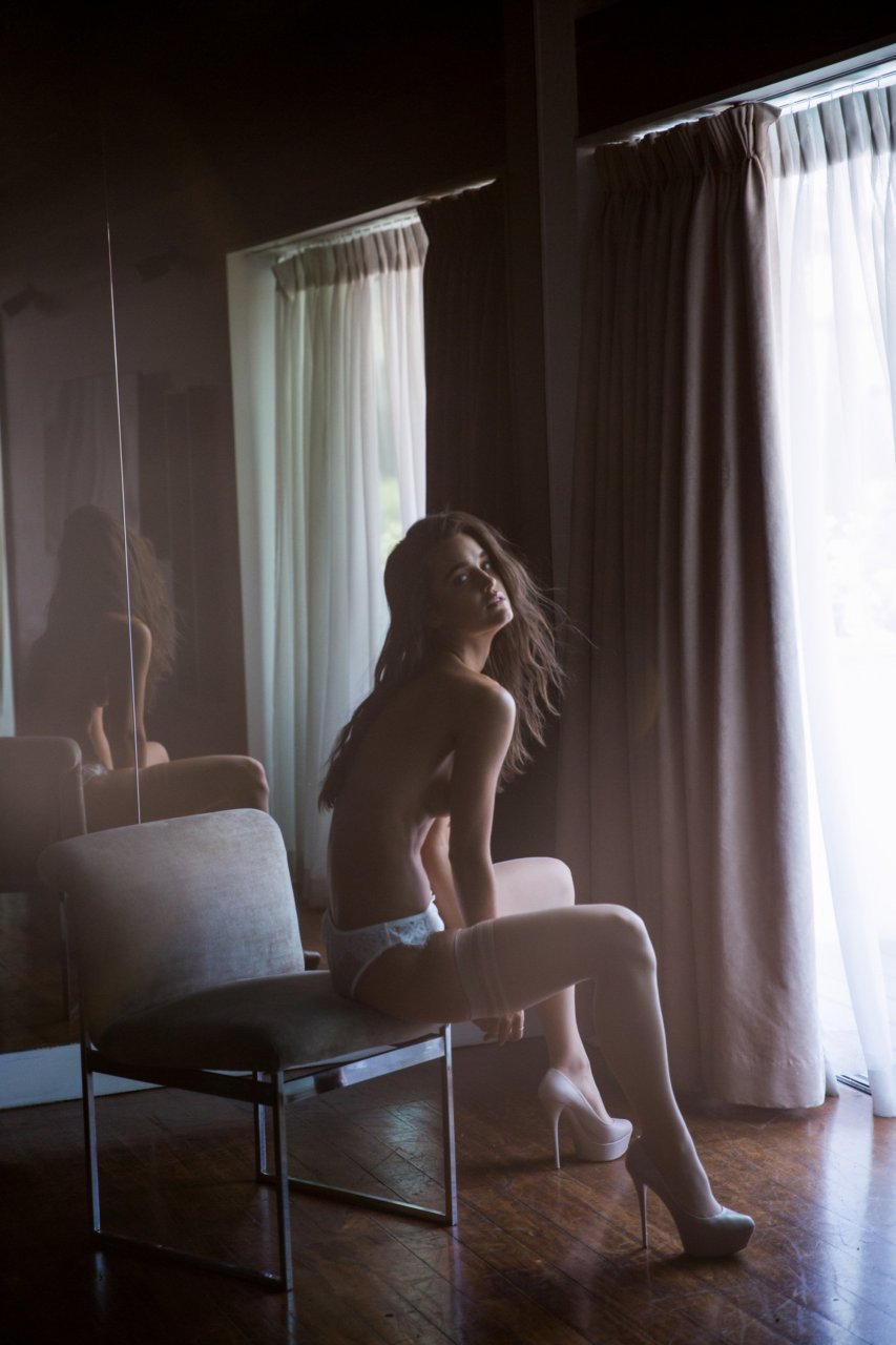 Kate Harrison, Emily Labowe Nude & Sexy (47 Pics + Gifs & Video)