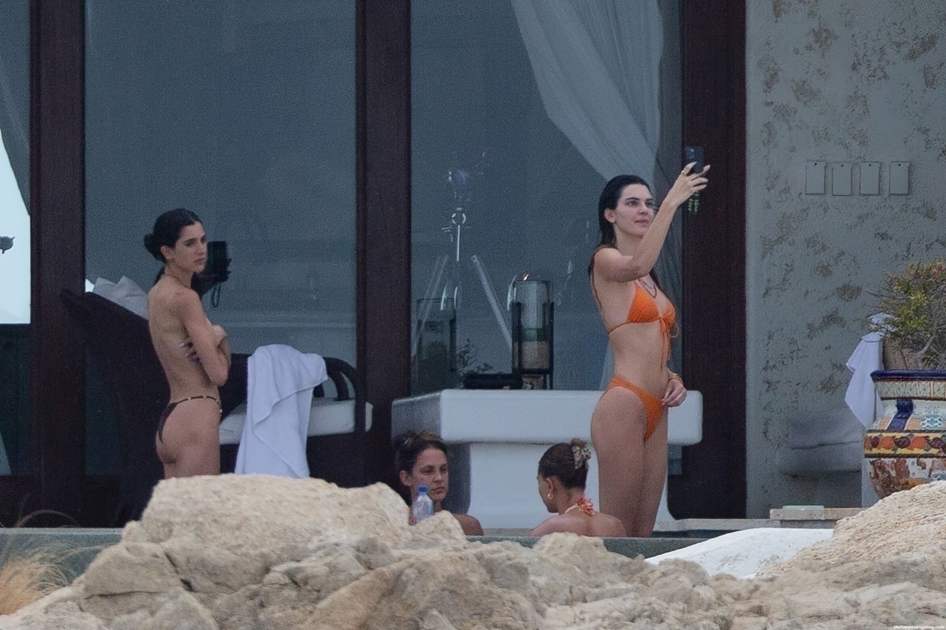 Kendall Jenner & Hailey Bieber Bare Their Sizzling Bodies in String Bikinis (58 Photos)