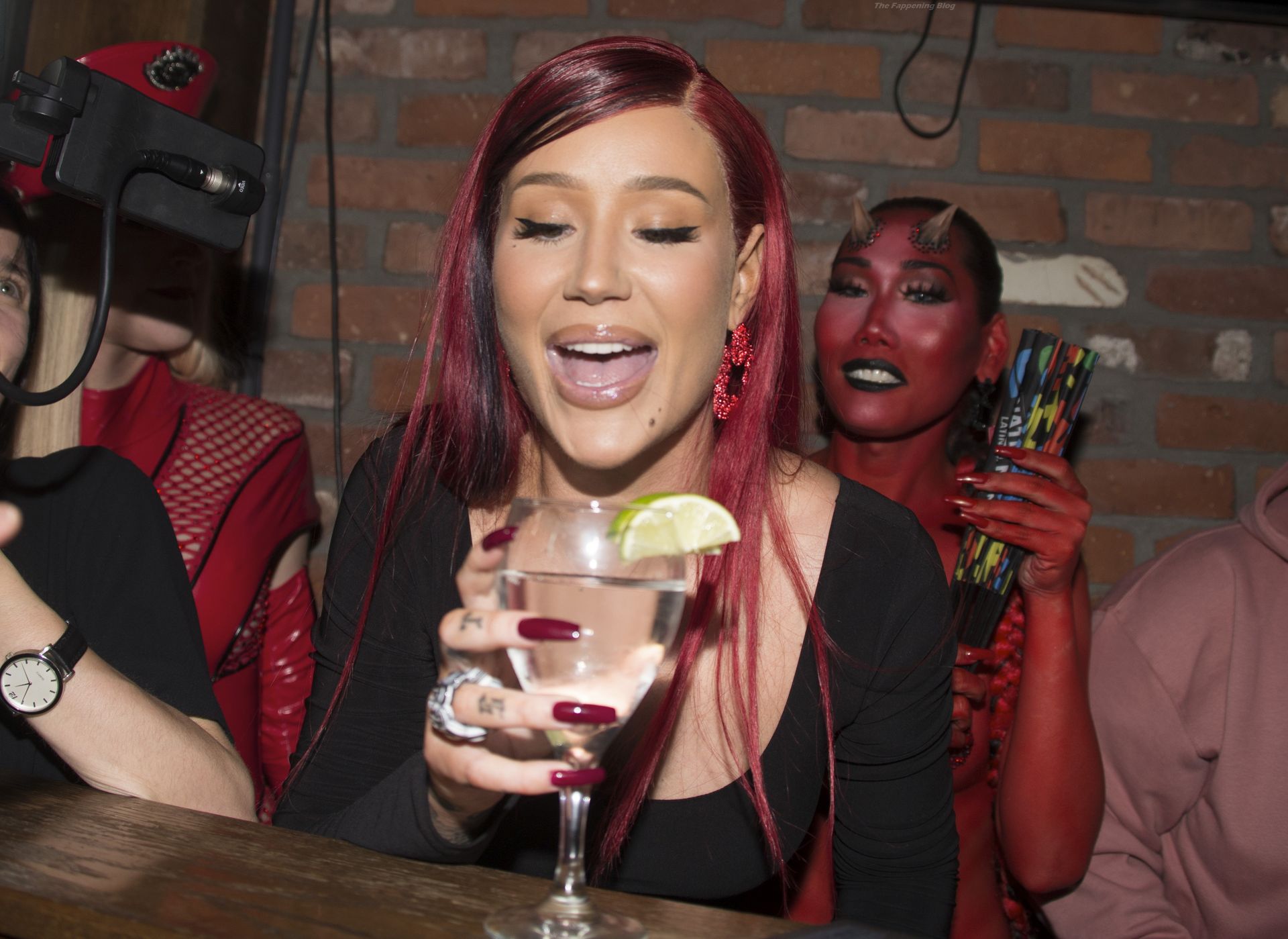 Iggy Azalea Parties at Rocco’s For the Release of Her New Music Video (66 Photos) [Updated]