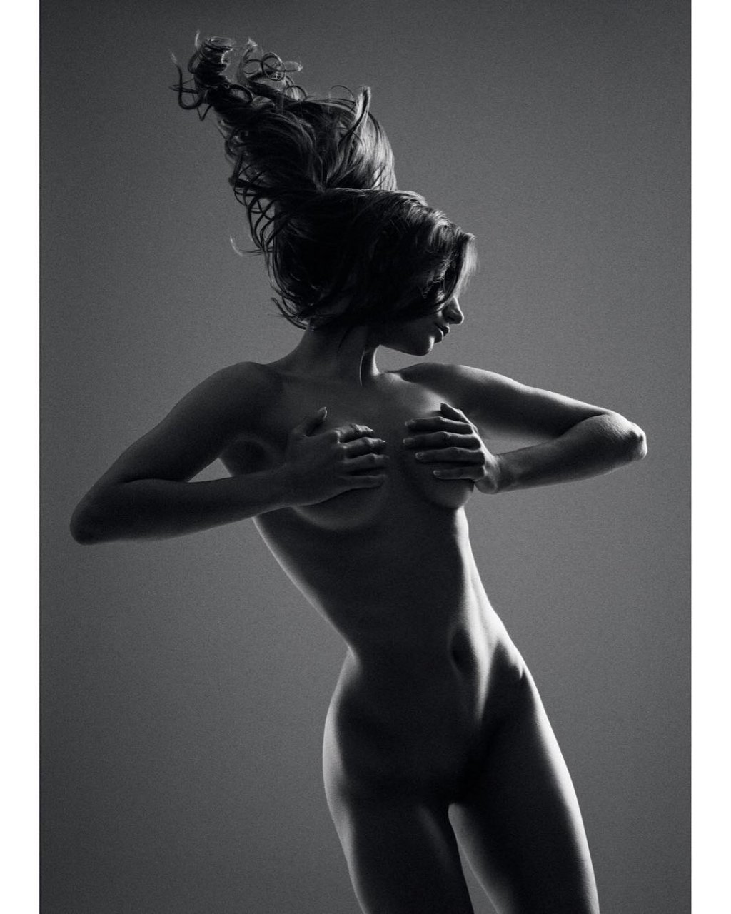 Ilvy Kokomo Nude & Sexy (28 Photos)