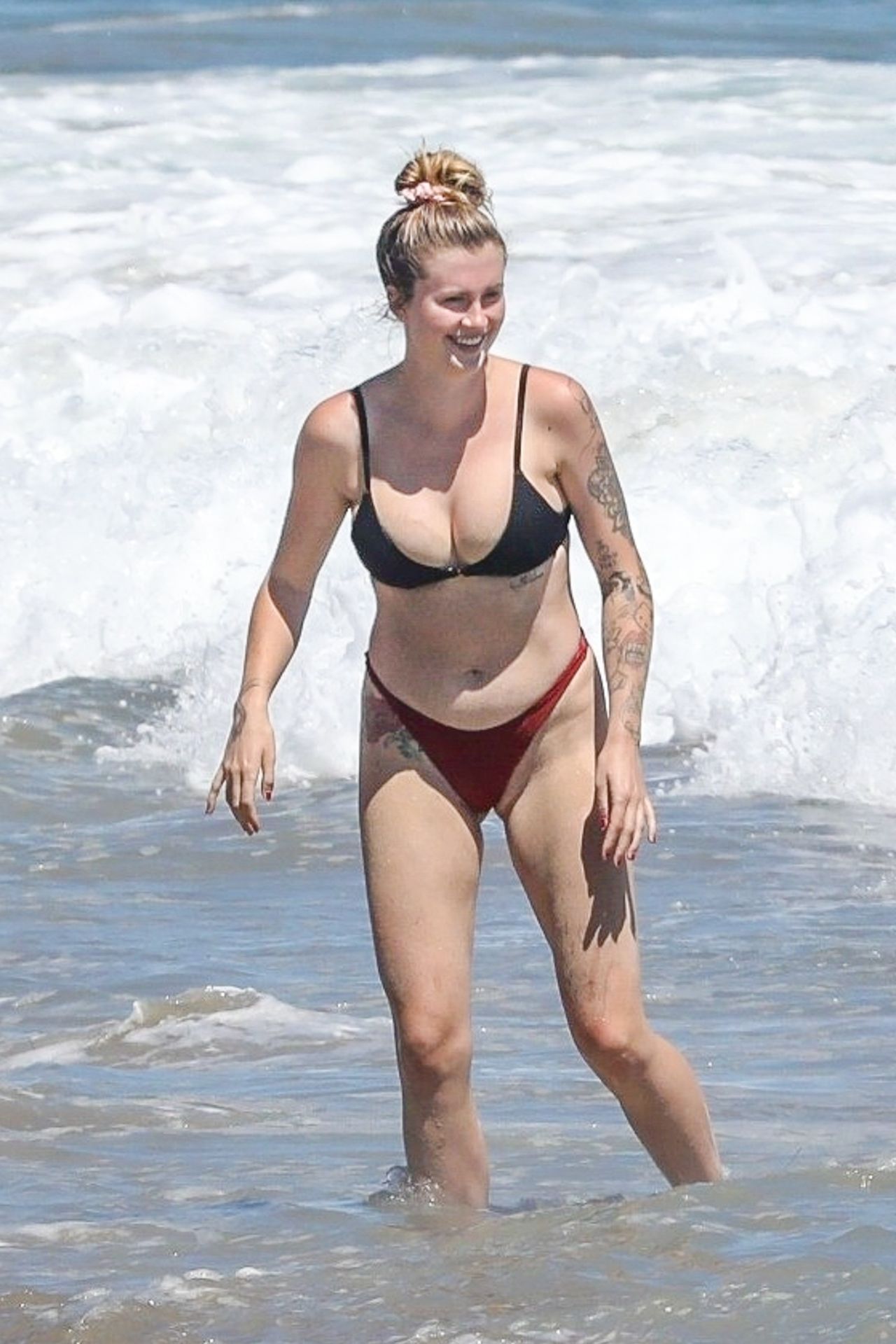 Ireland Baldwin and Friends Have a Chicken Fight in the Water (172 Photos)