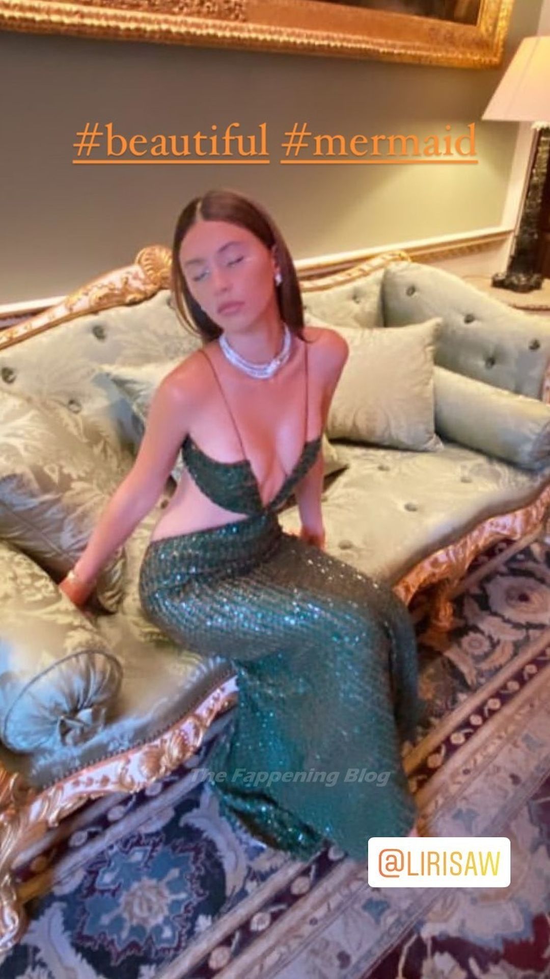 Iris Law Looks Hot in a Green Dress at Bvlgari Magnifica Gala Dinner (16 Photos + Video)