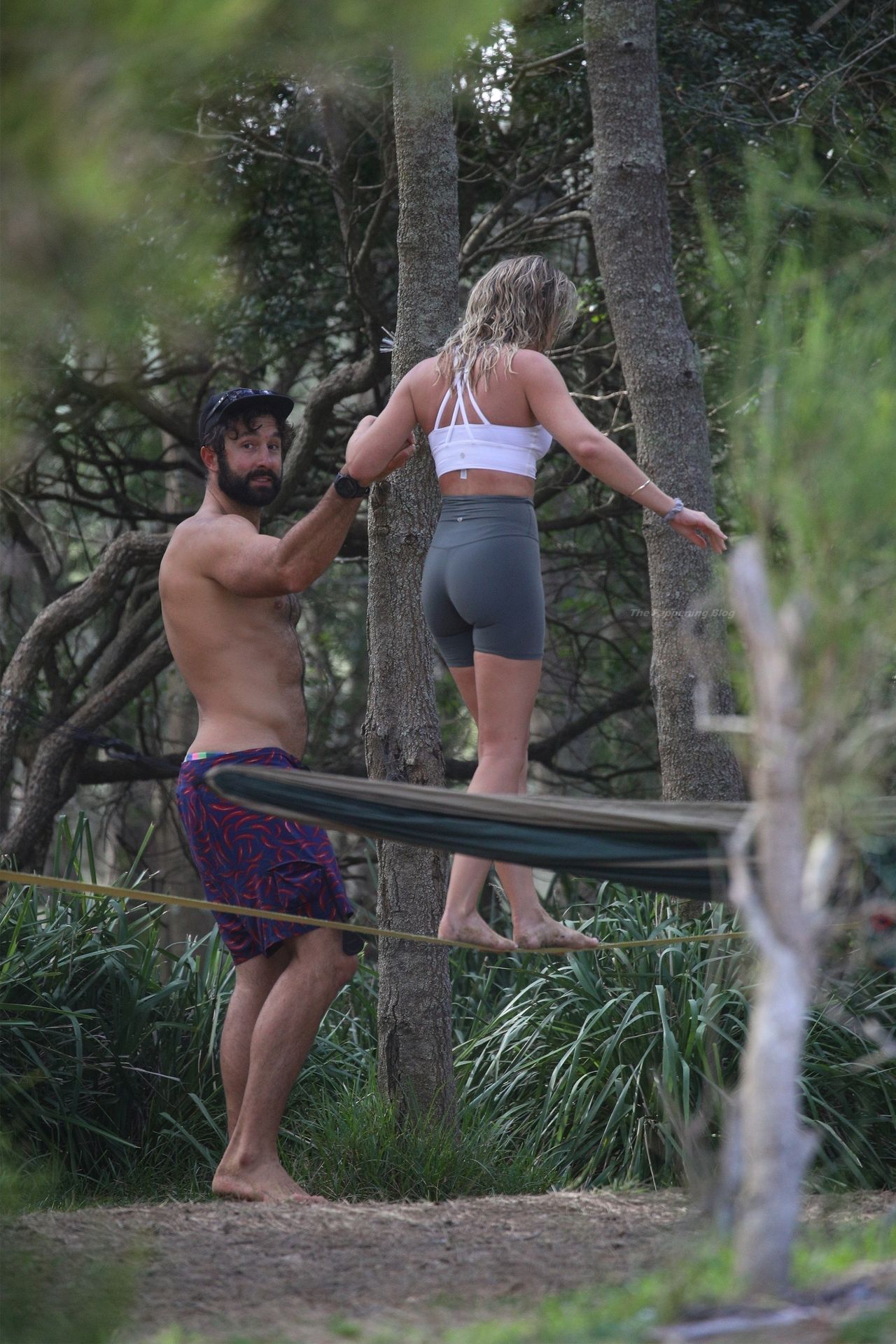 Jaimie Gardner is Pictured On a Date With a Hunk in Sydney (161 Photos)