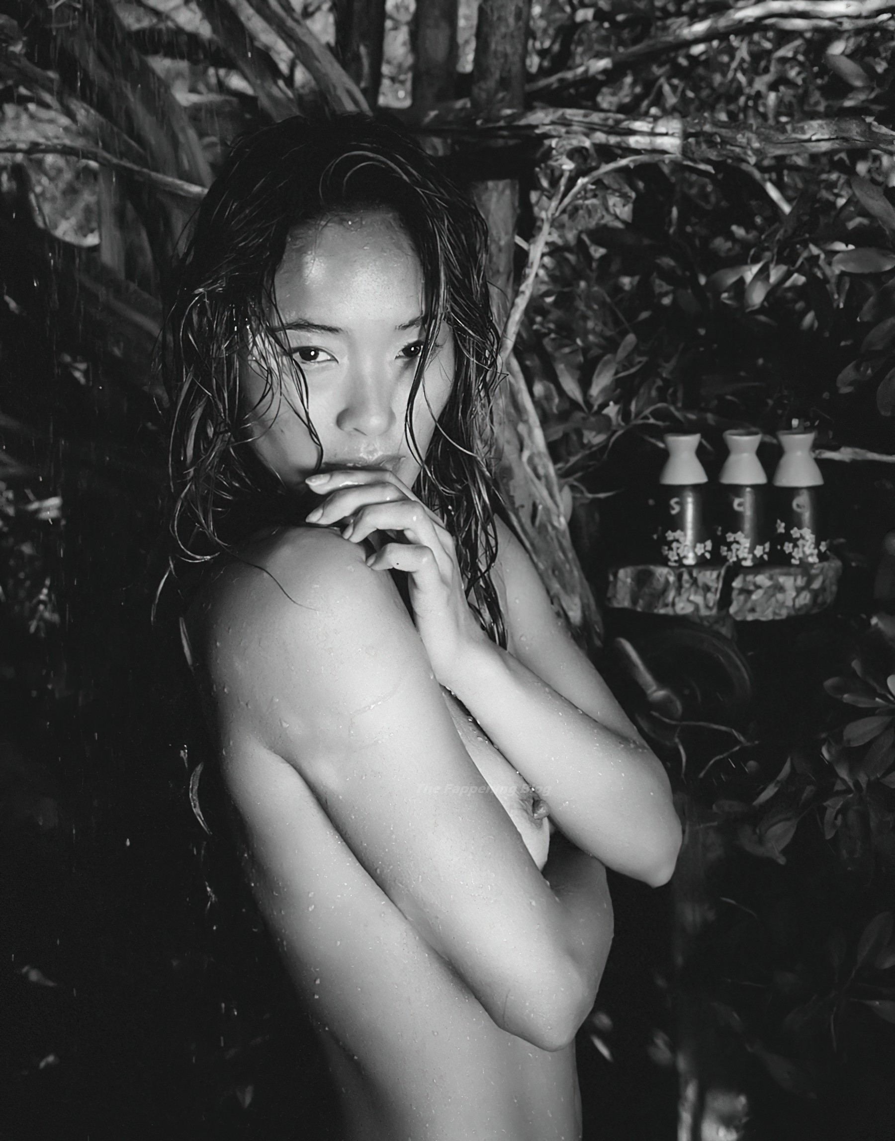 Jarah Mariano Nude & Sexy (17 Photos)