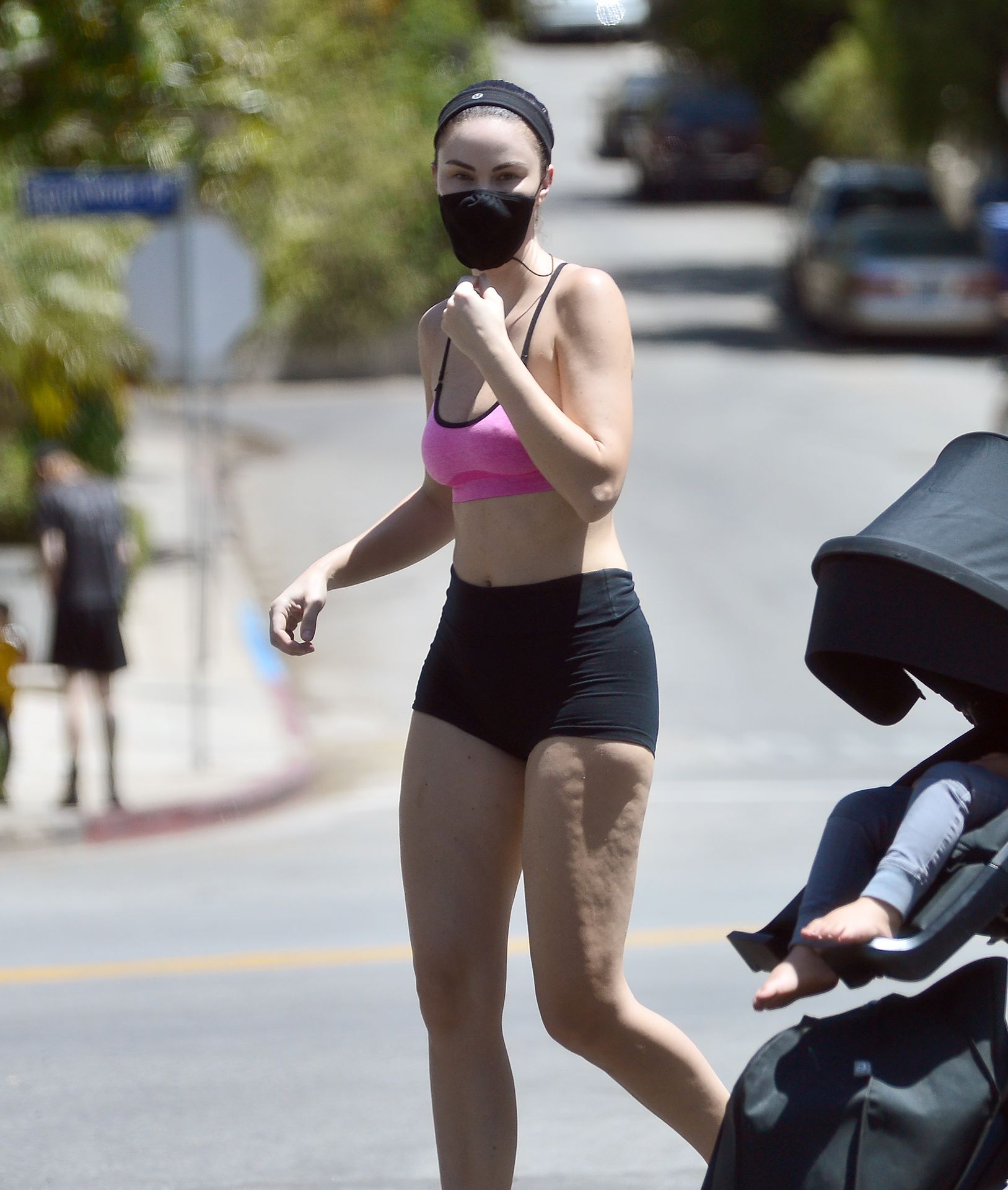 Jayde Nicole Enjoys a Hike in the Hollywood Hills (19 Photos)