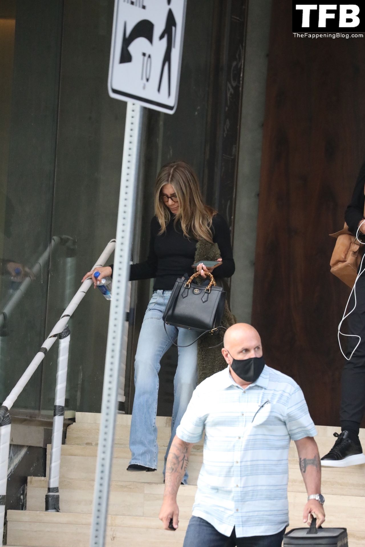 Jennifer Aniston Looks Half Her Age as She Handles Business in Bev Hills (58 Photos)