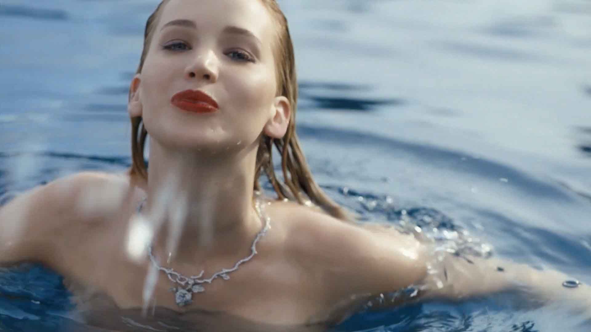 Jennifer Lawrence Sexy (50 Photos + Video)