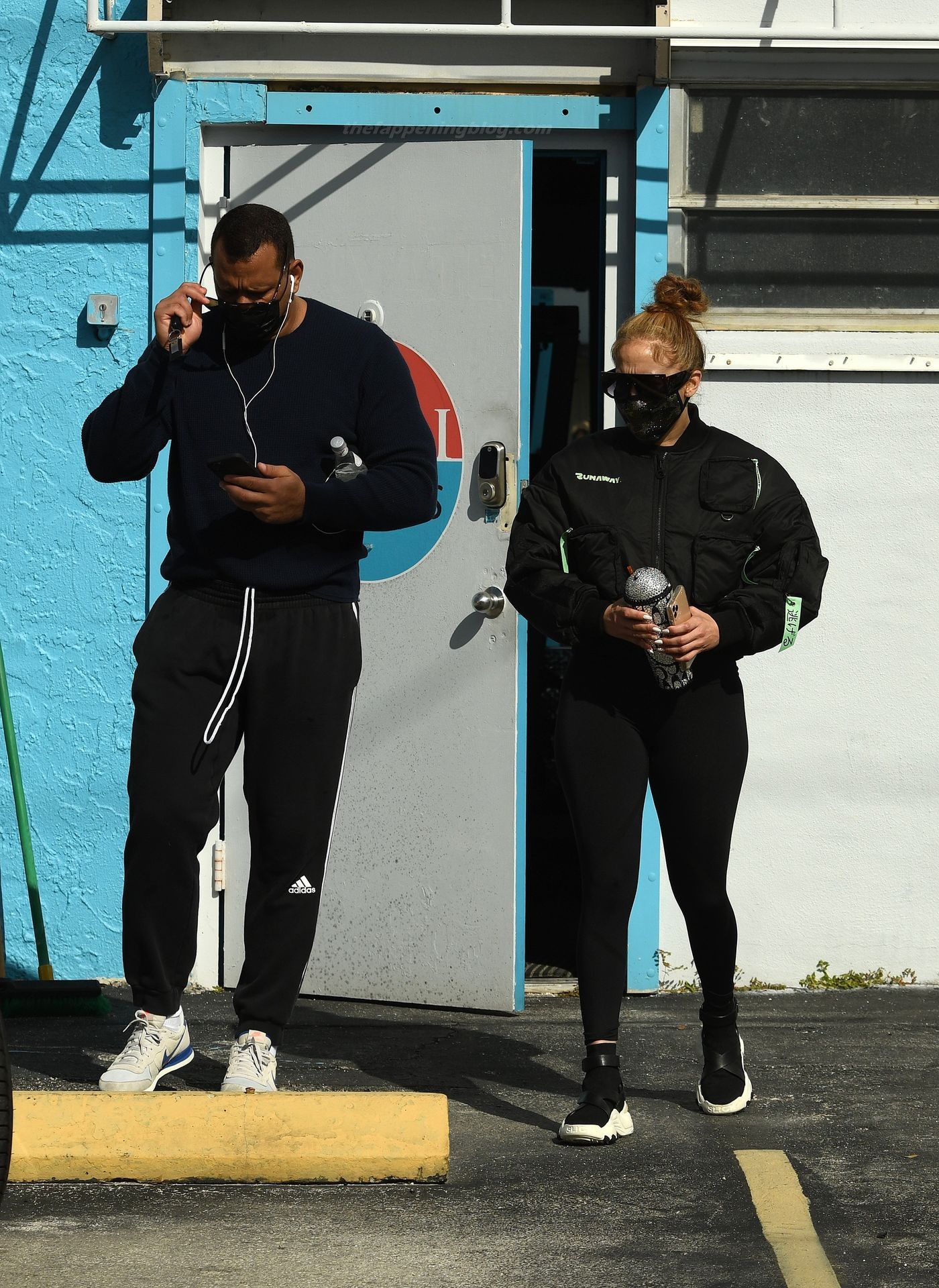 Jennifer Lopez & Alex Rodriguez Get Their Sweat On at the Gym (41 Photos)