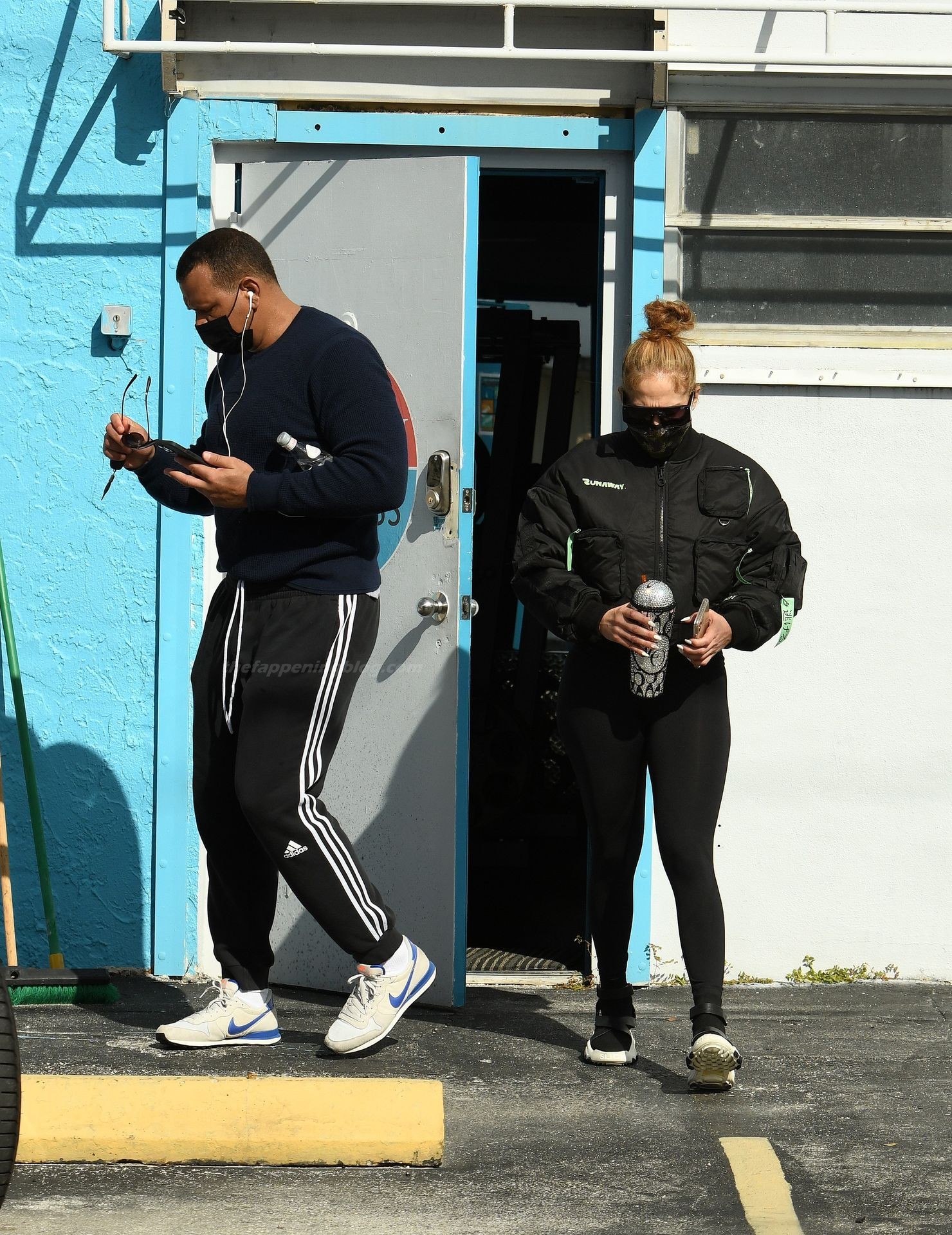 Jennifer Lopez & Alex Rodriguez Get Their Sweat On at the Gym (41 Photos)