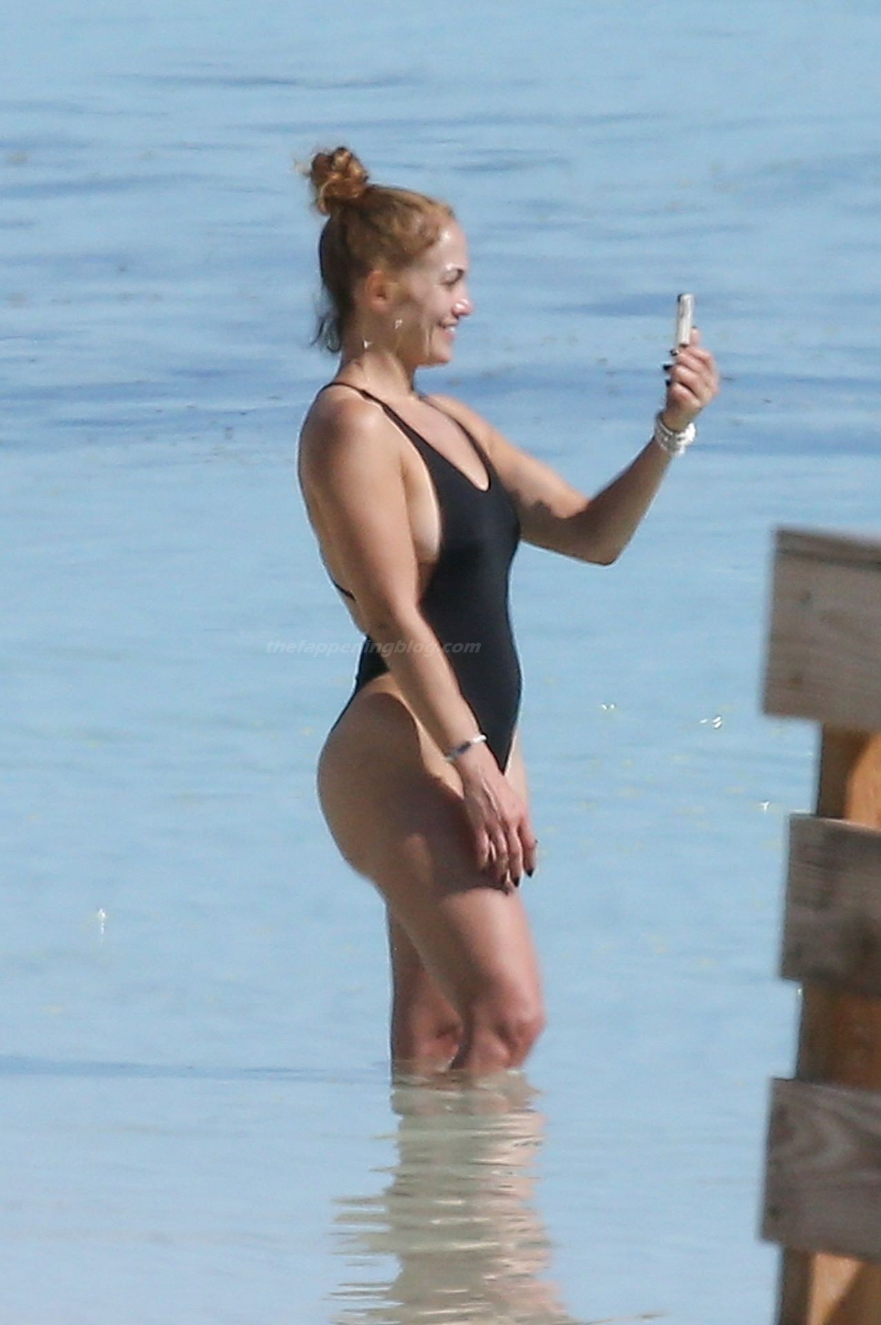 Jennifer Lopez Goes Paddle-boarding in Turks
 and Caicos Islands (49 Photos)