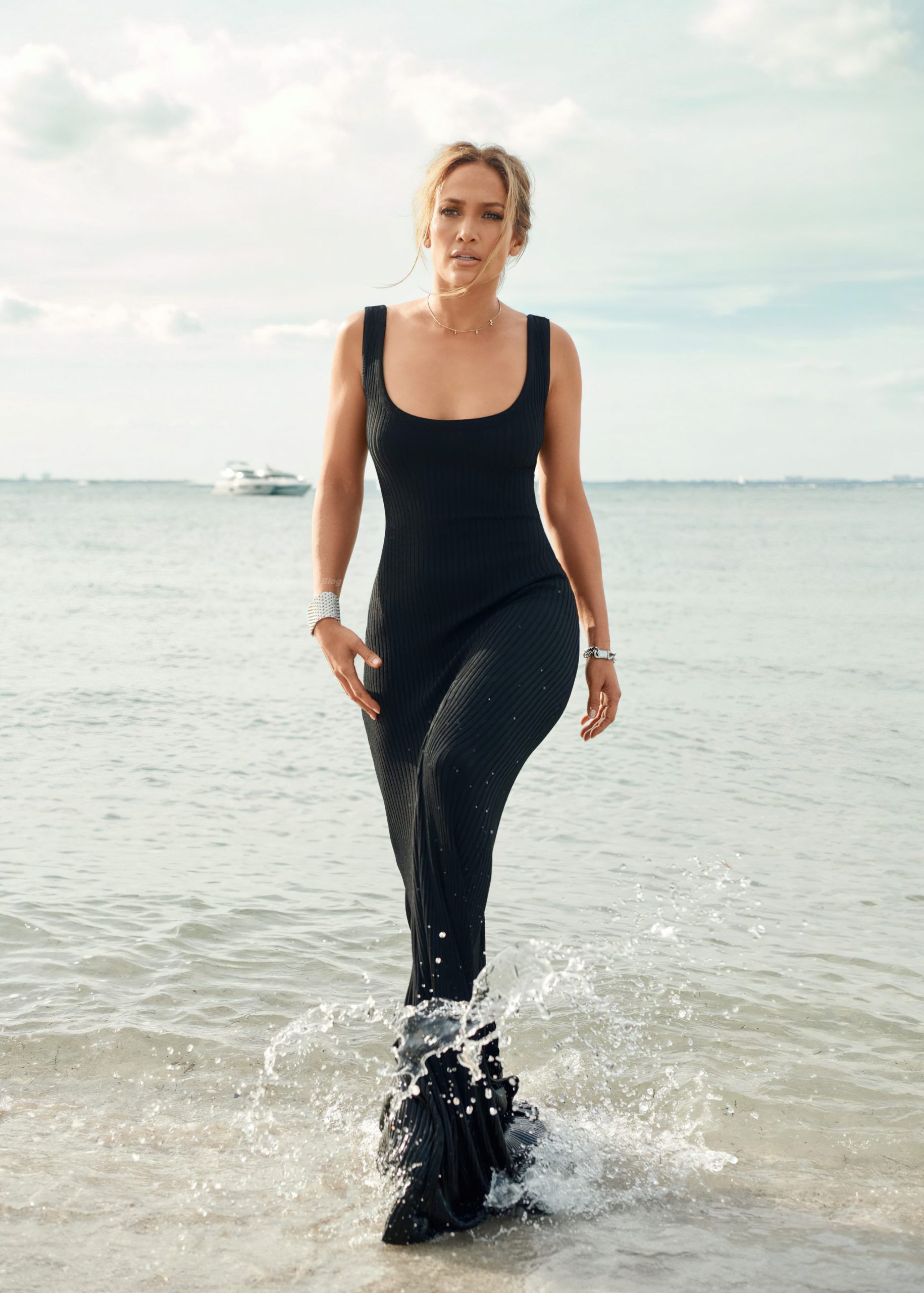 Jennifer Lopez Sexy - InStyle Magazine (14 Photos)