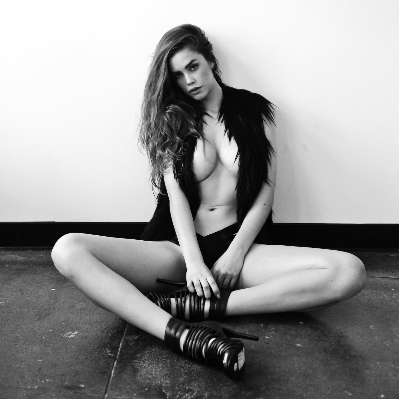 Jessica Buch Nude & Sexy (106 Photos)