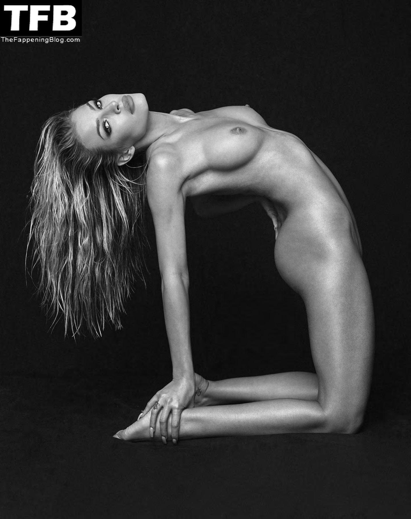 Jessica Goicoechea Nude - Treast Magazine (12 Photos)
