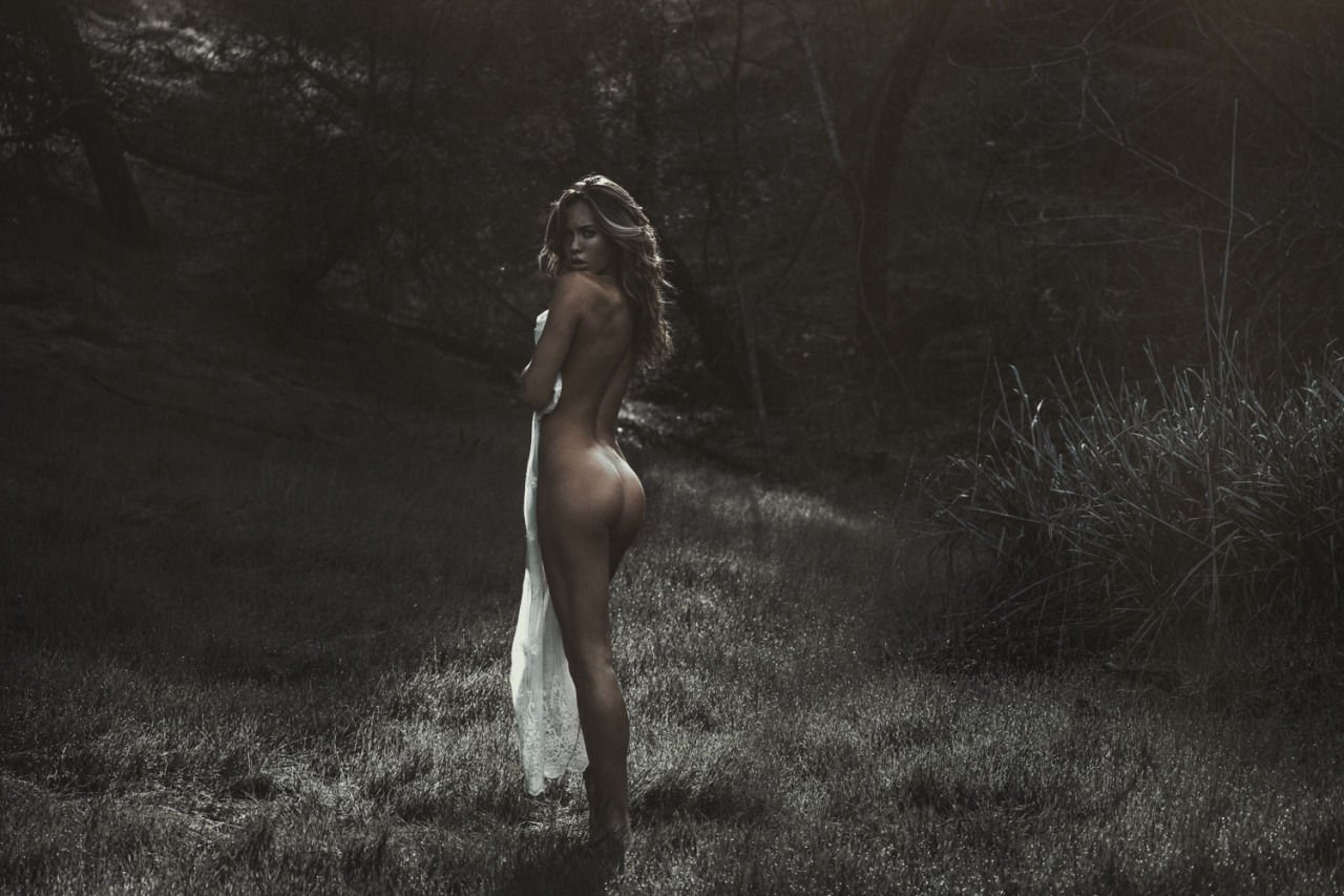 Jessica Motes Nude & Sexy (13 Photos + Videos)