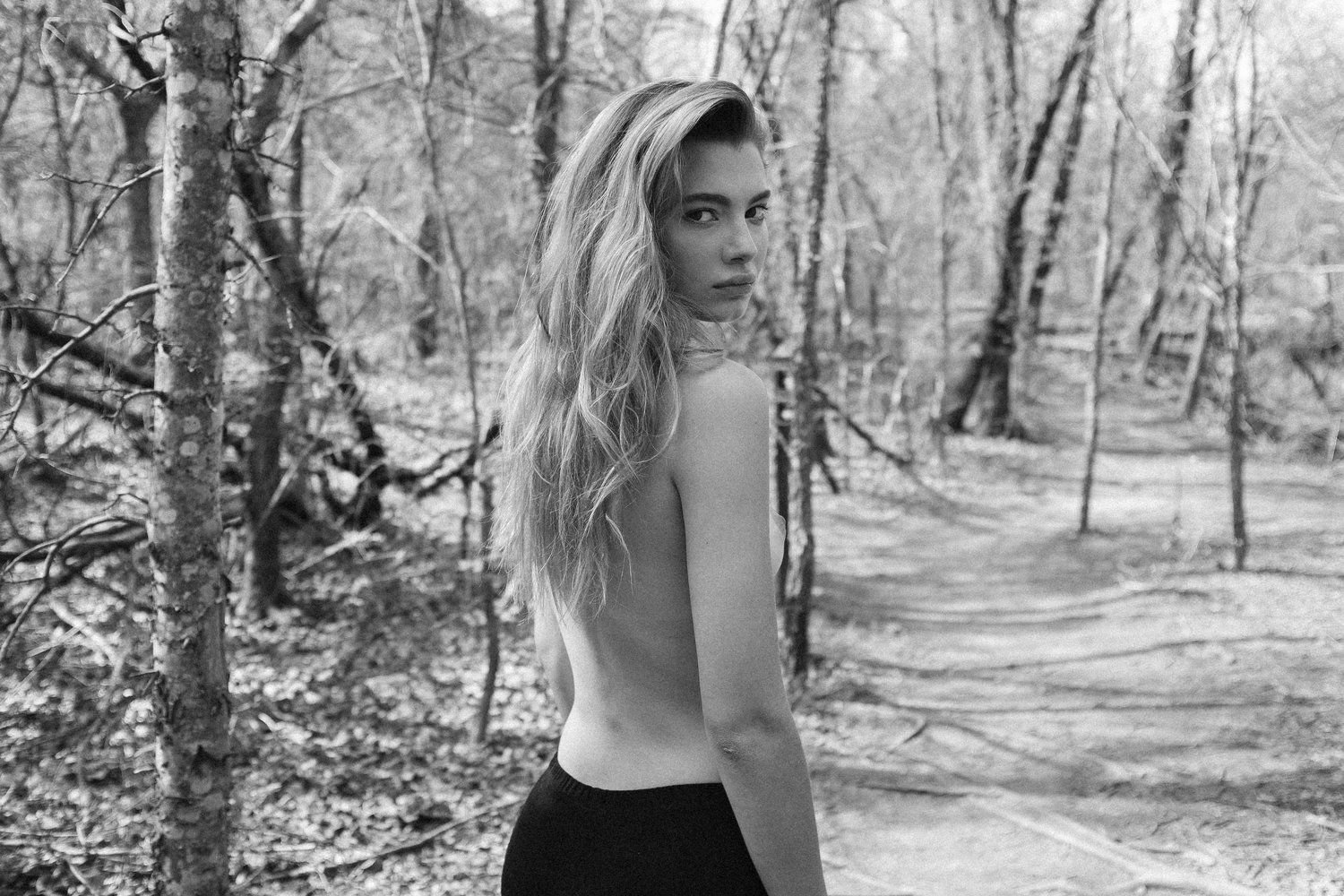 Jessie Keener Nude & Sexy (20 Photos)
