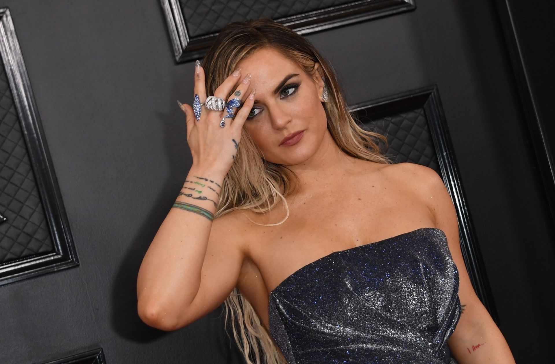 JoJo Shows Her Legs and Cleavage at the 62nd Annual Grammy Awards (42 Photos)