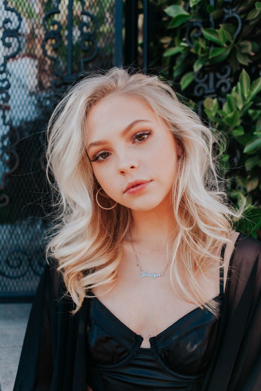 Jordyn Jones Sexy (60 Photos)