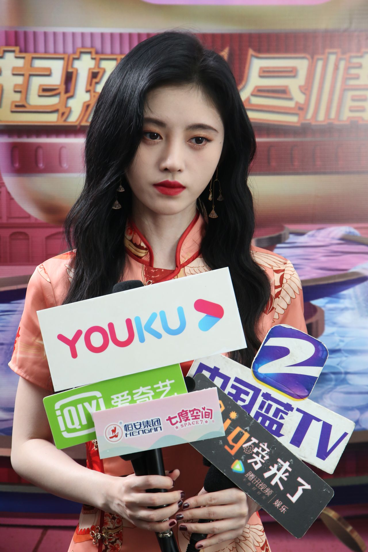 Ju Jingyi Displays Her Sexy Legs at the Event in Shanghai (75 Photos)