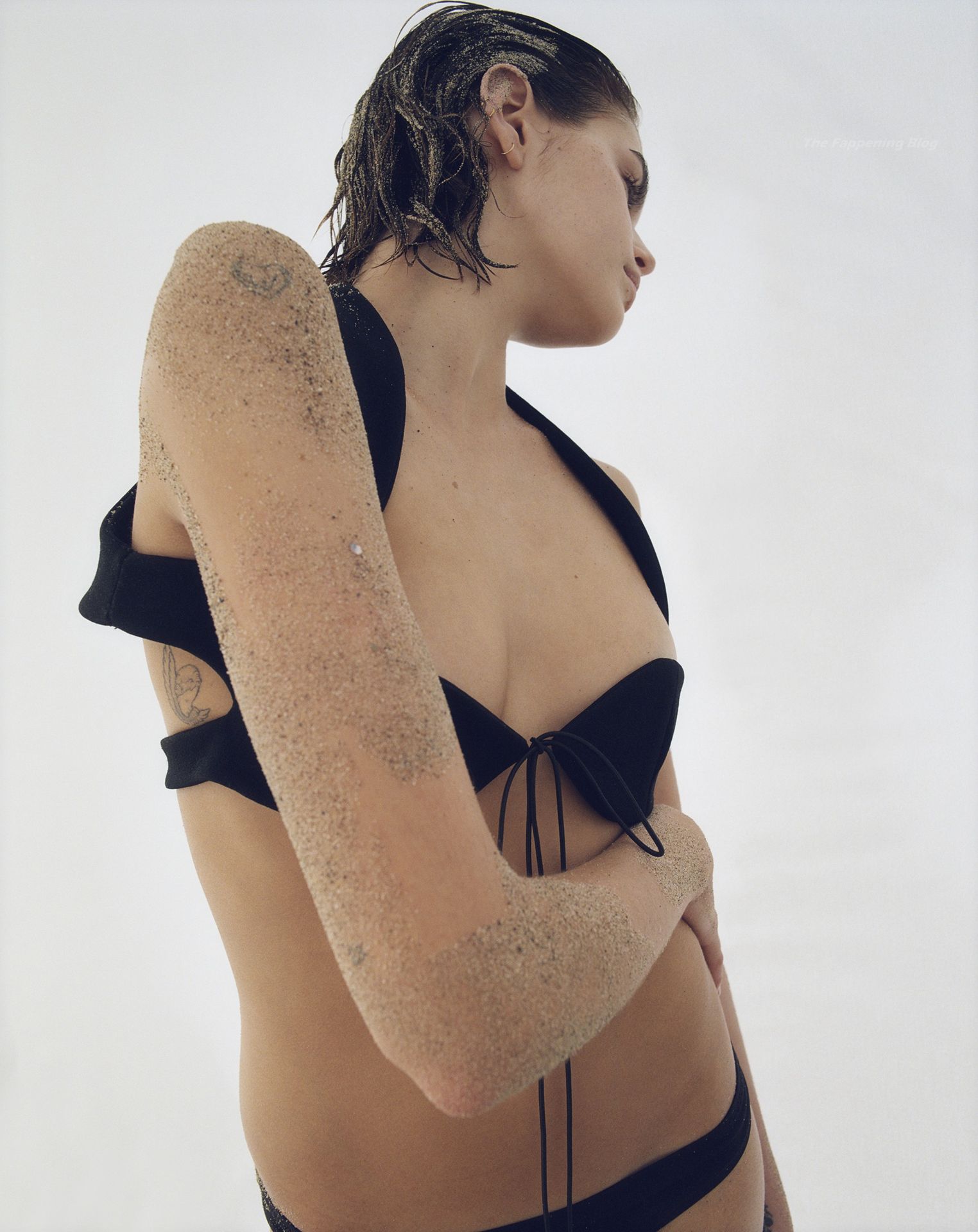 Kaia Gerber Nude & Sexy - i-D Magazine (14 Photos)