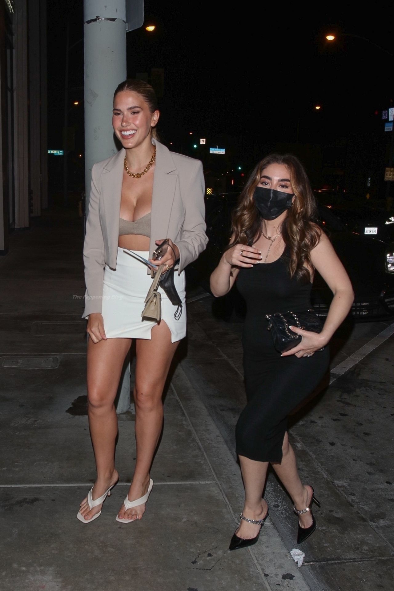 Kara Del Toro Puts on a Busty Display While Spotted Out to Dinner (47 Photos)