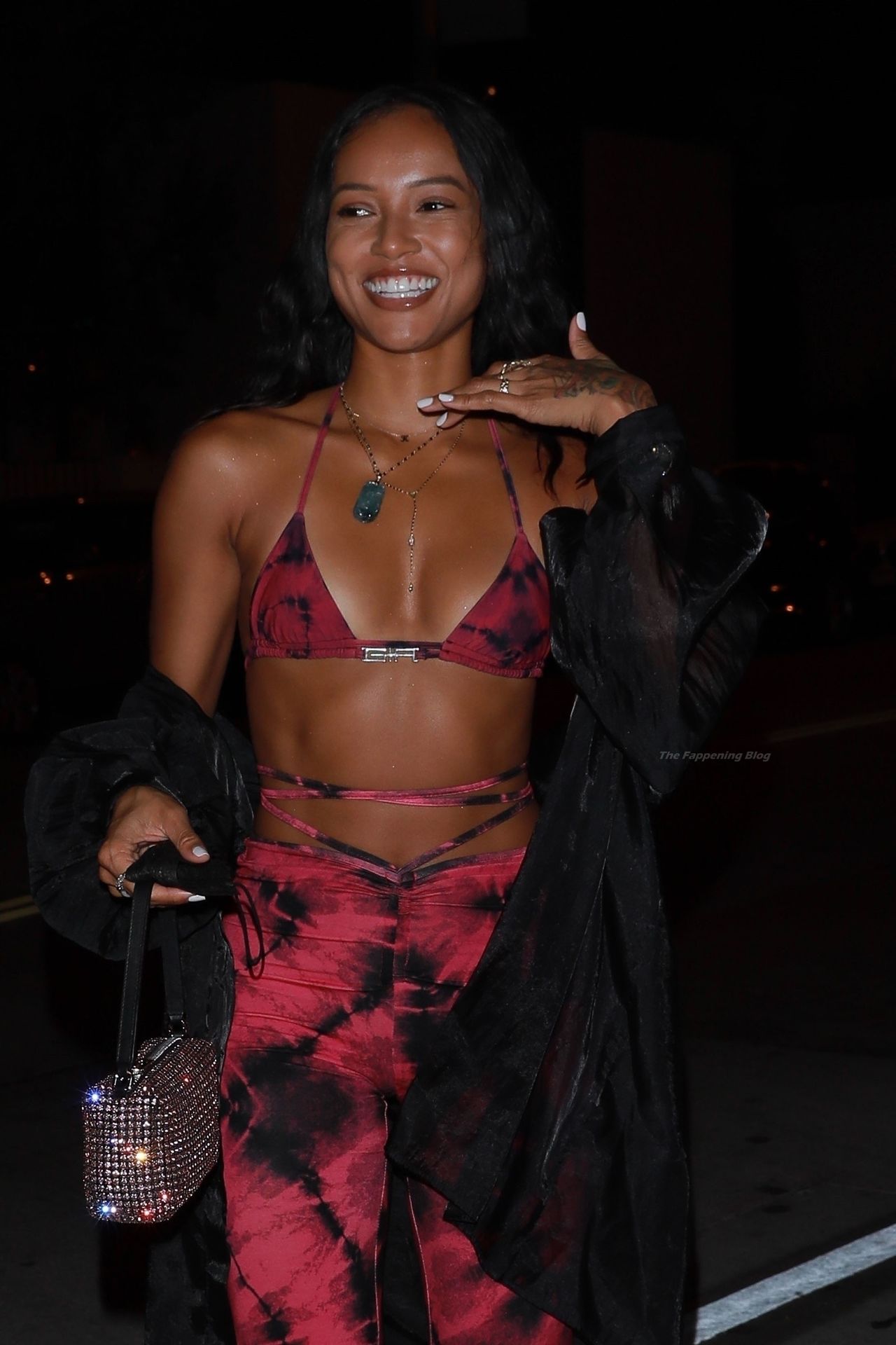 Karrueche Tran is Turning Heads in Her Sexy Outfit as She Heads Out For Dinner (24 Photos)