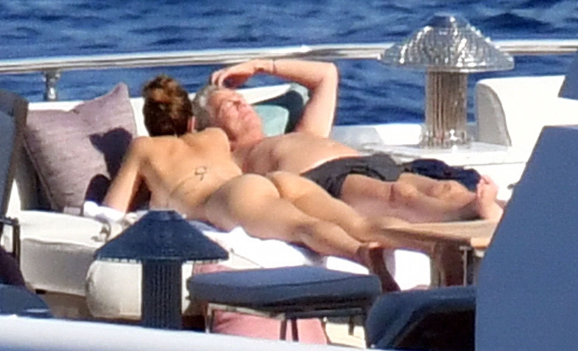 Katharine McPhee Nude & Sexy (39 Photos)